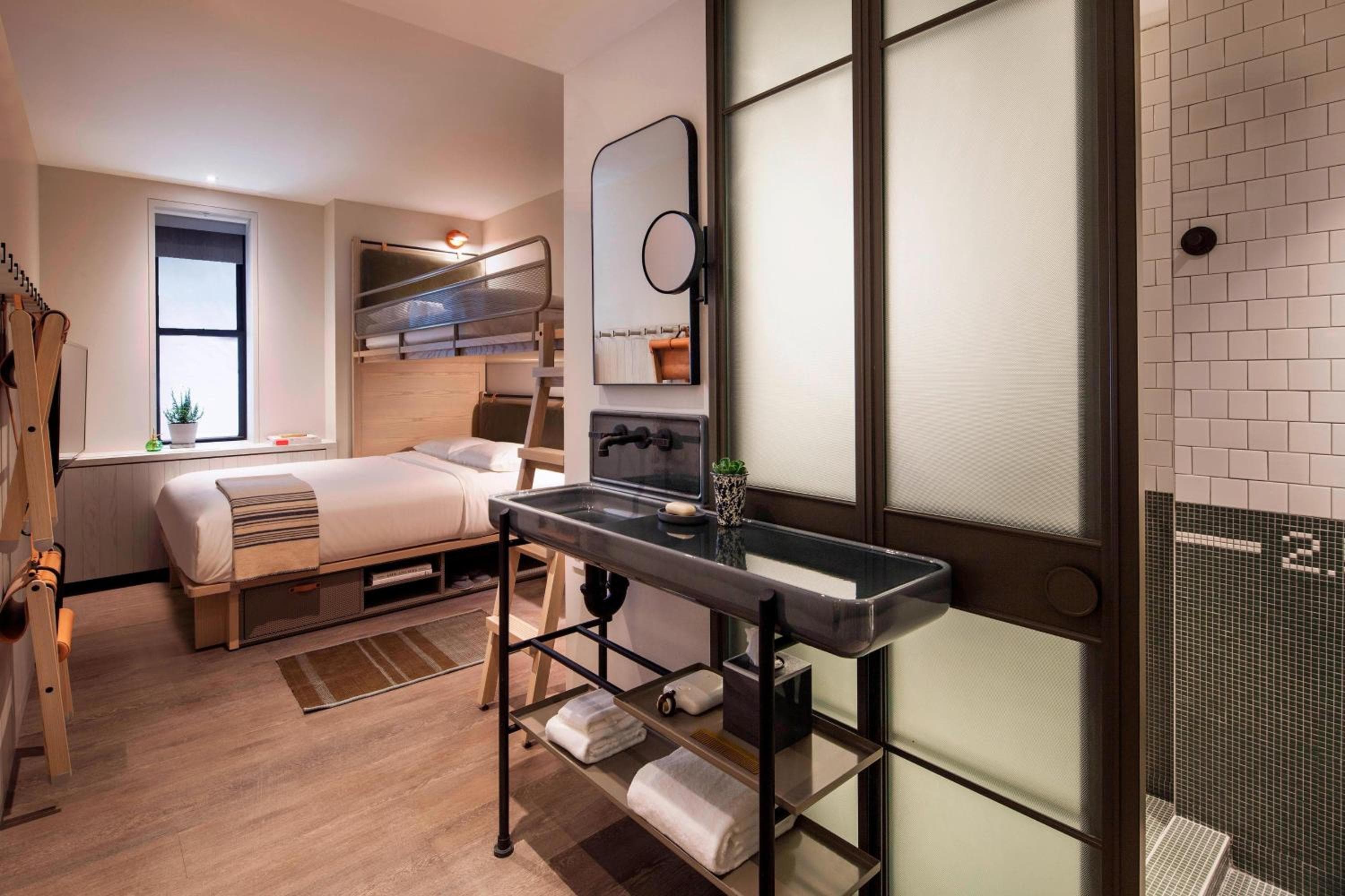 MOXY NYC Times Square — 12