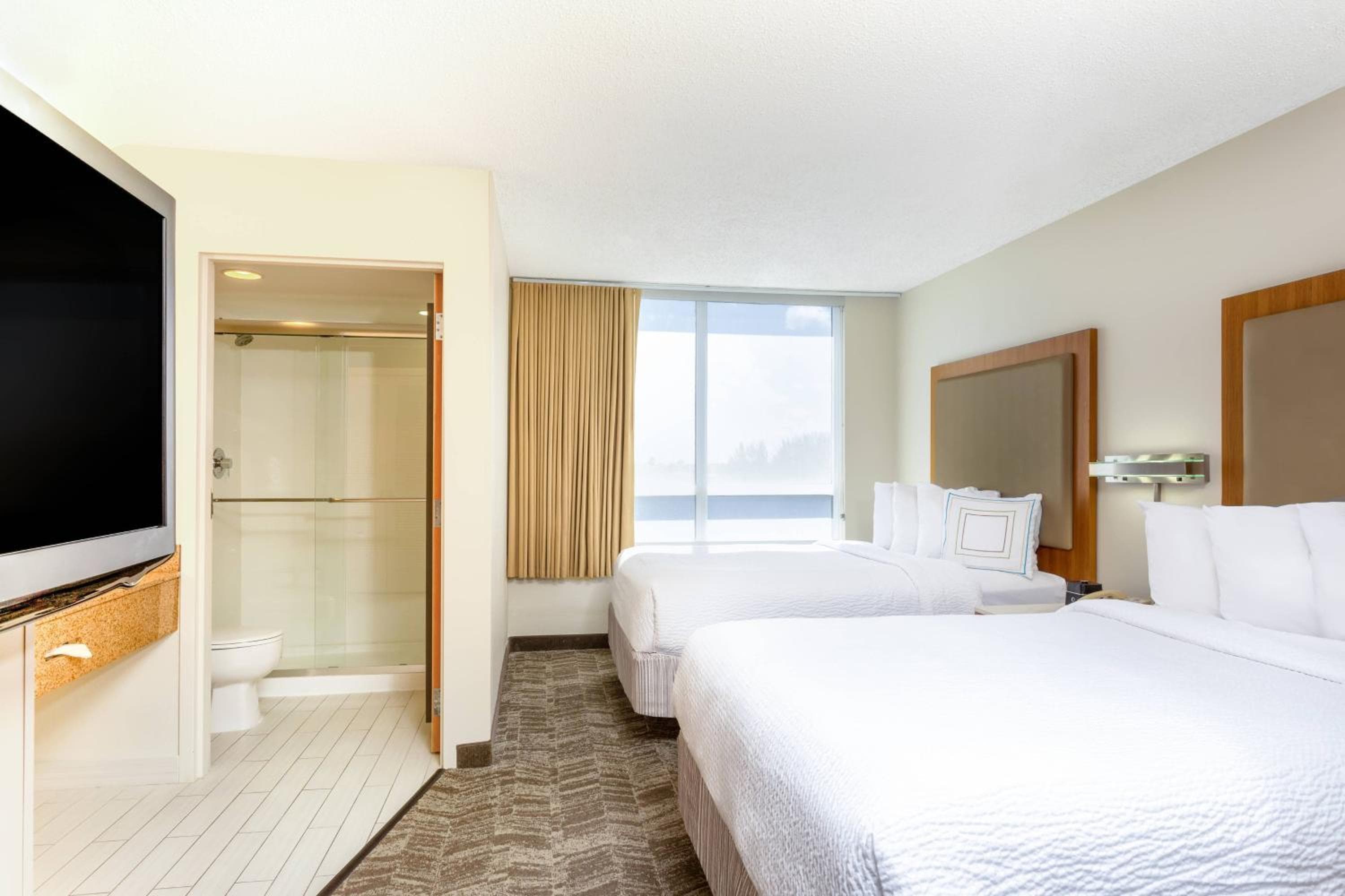 SpringHill Suites by Marriott Miami Airport Area South Blue Lagoon — 7