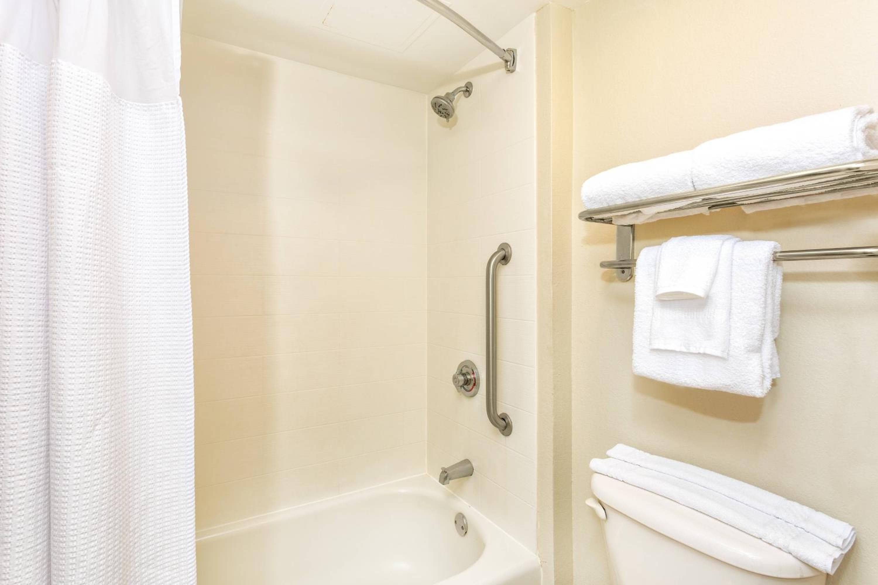 SpringHill Suites by Marriott Miami Airport Area South Blue Lagoon — 11