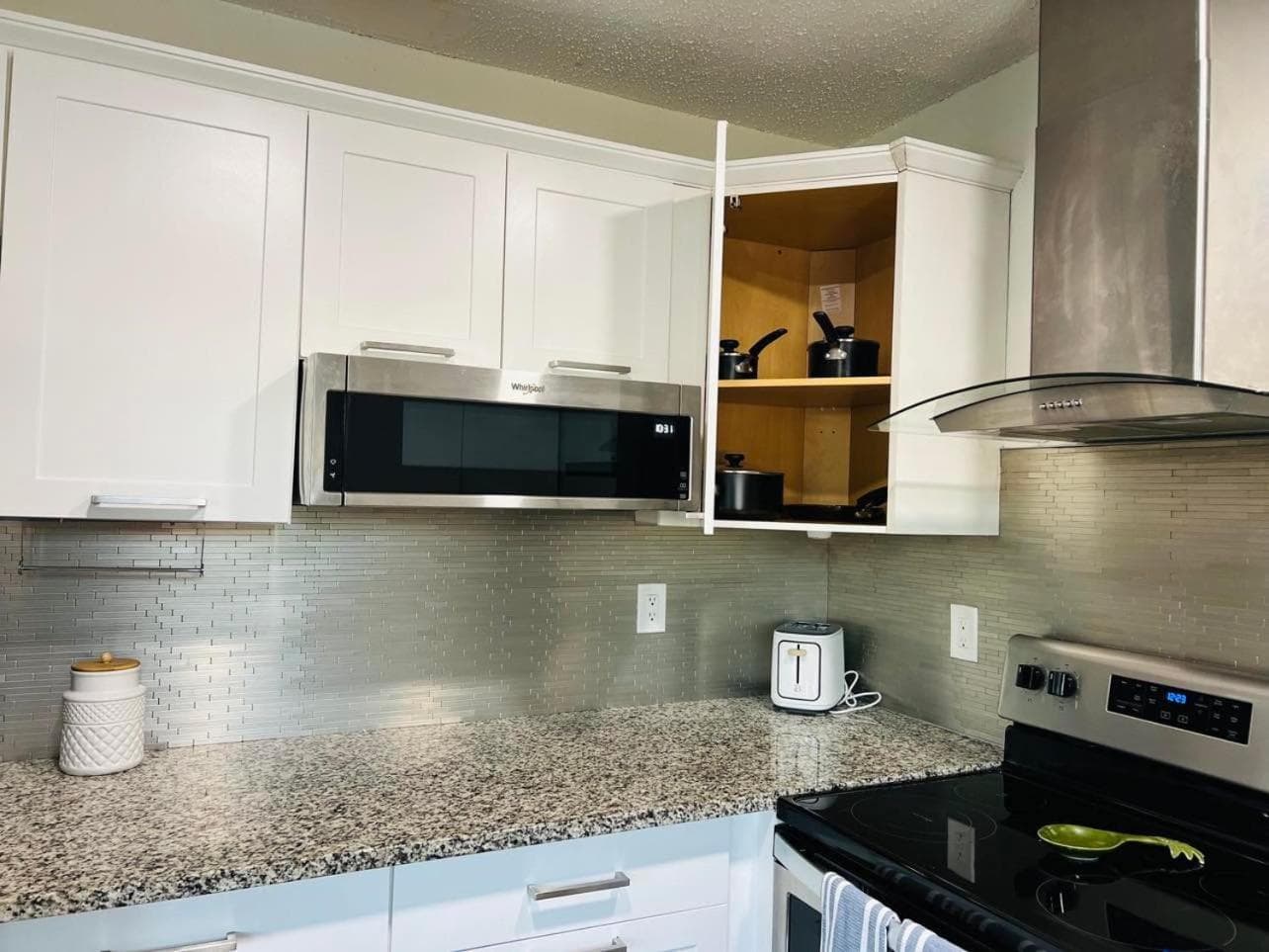Tropical Casita in Tampa near airport and Raymond James stadium — 25
