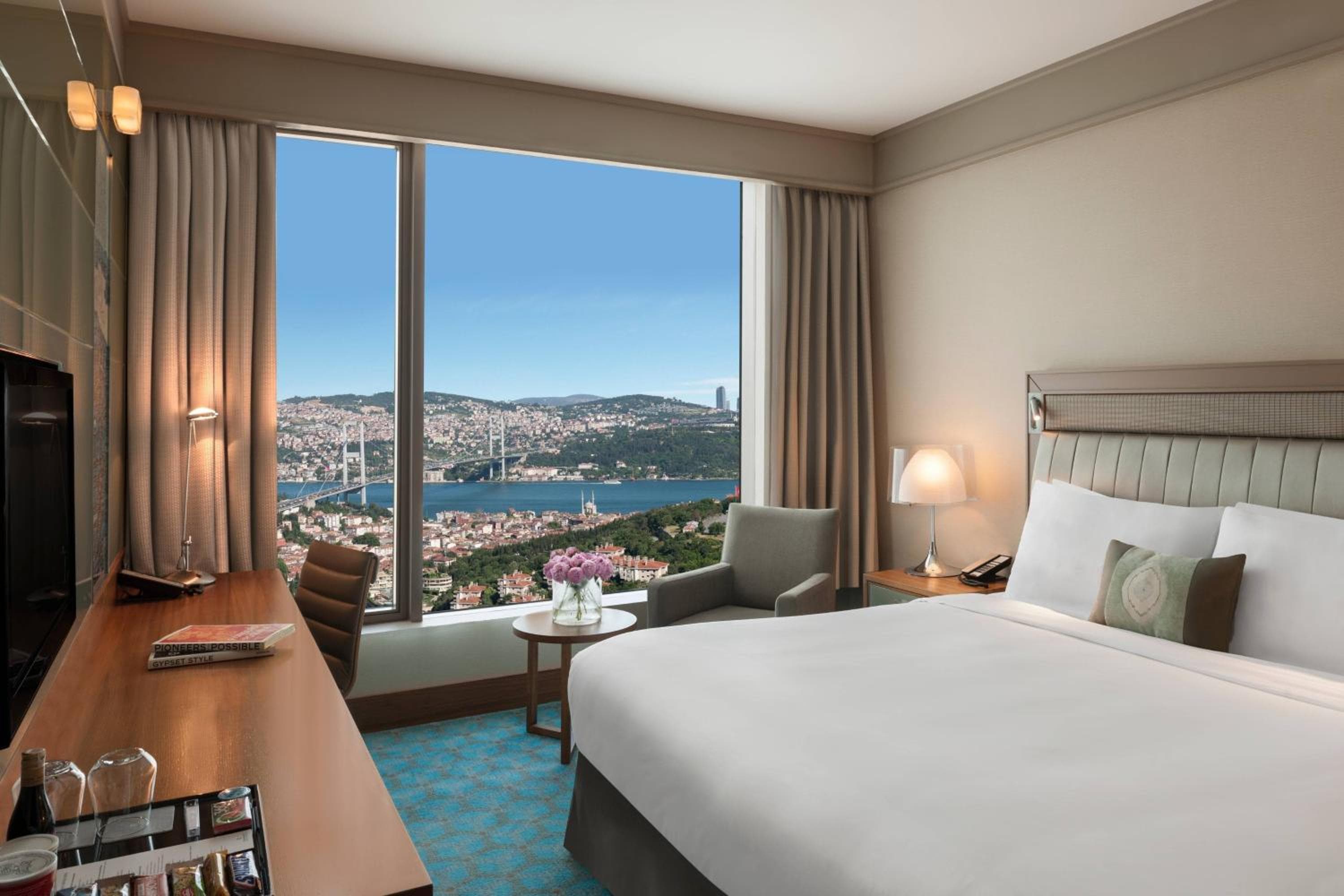 Renaissance Istanbul Polat Bosphorus Hotel — 18