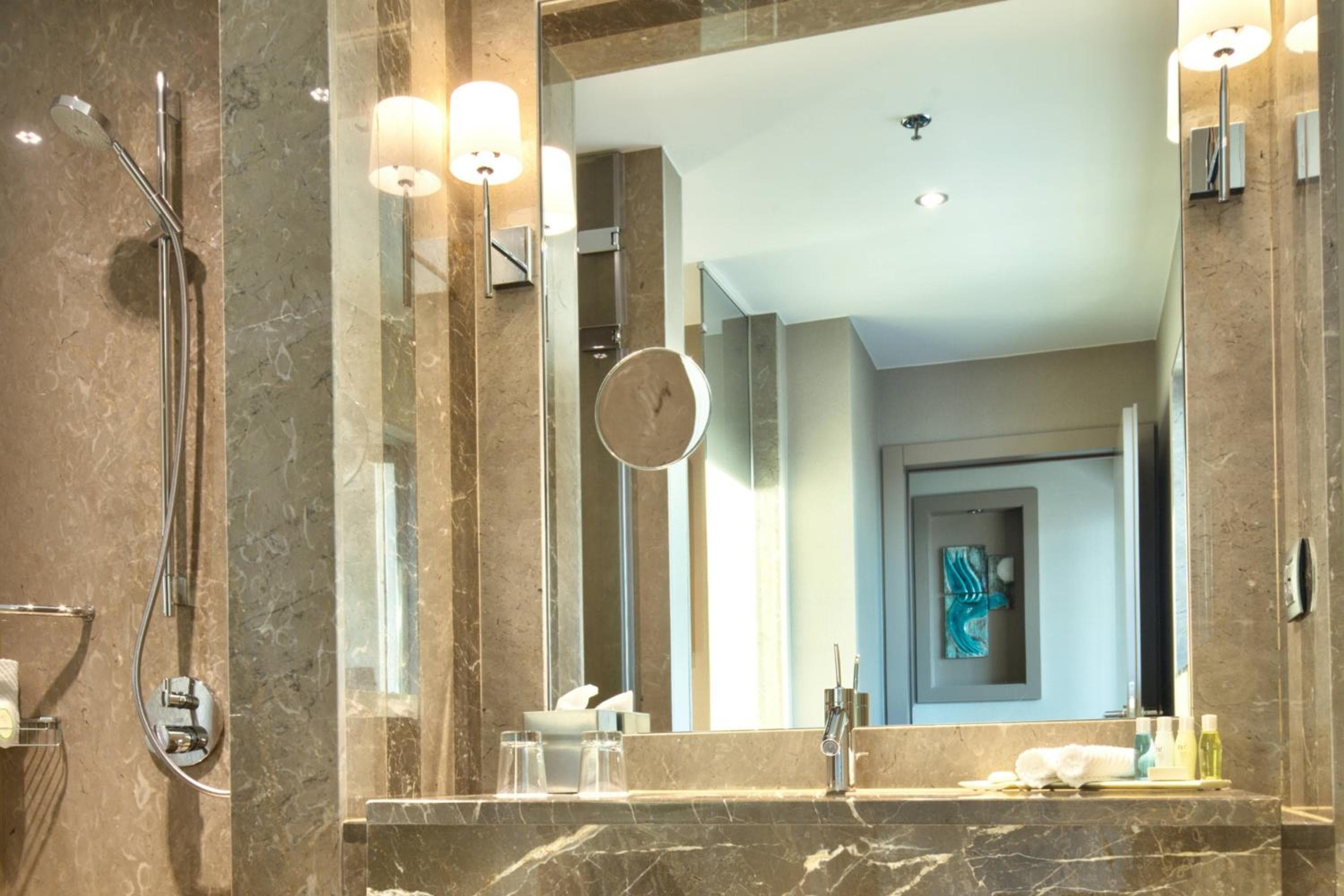 Renaissance Istanbul Polat Bosphorus Hotel — 22