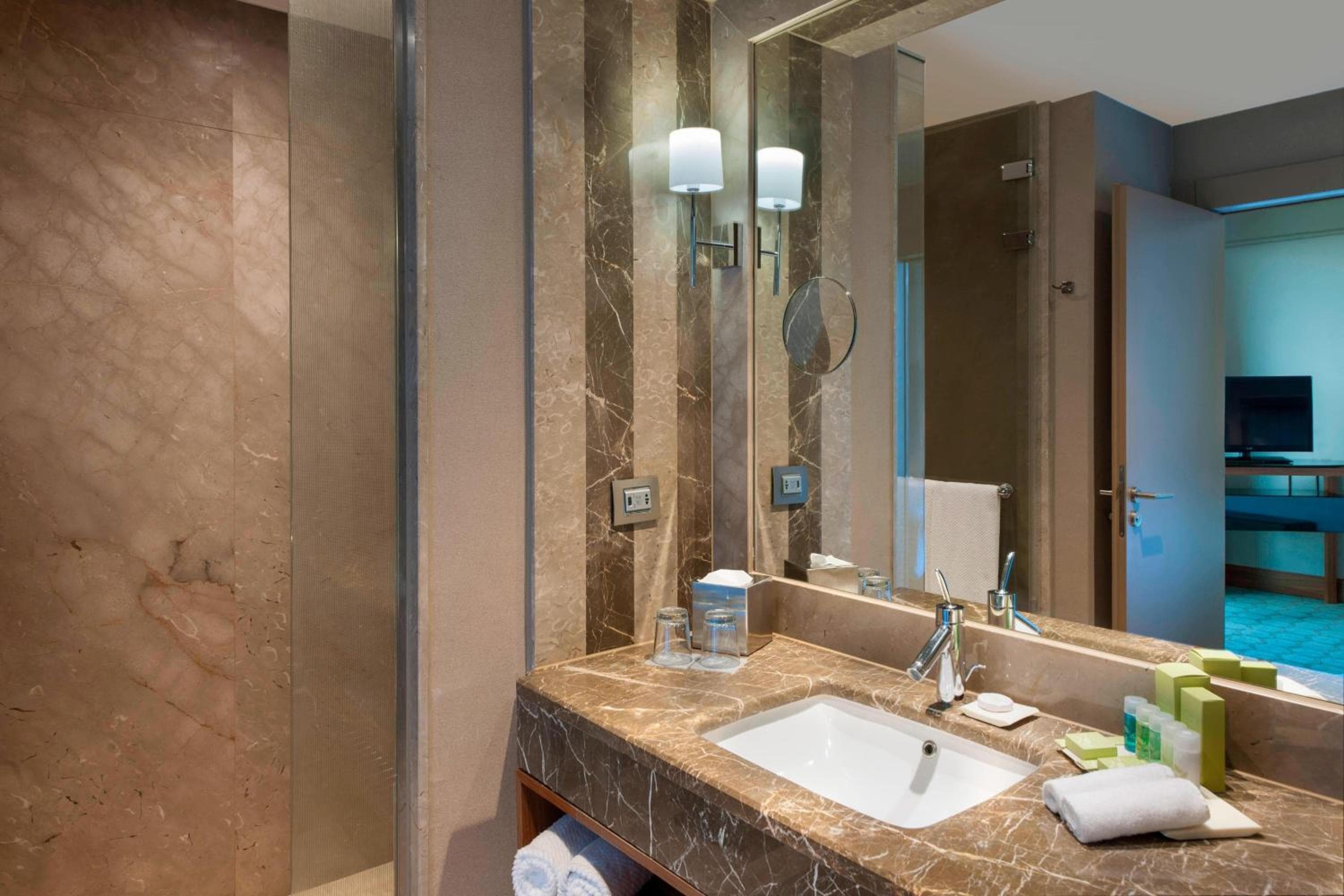 Renaissance Istanbul Polat Bosphorus Hotel — 25