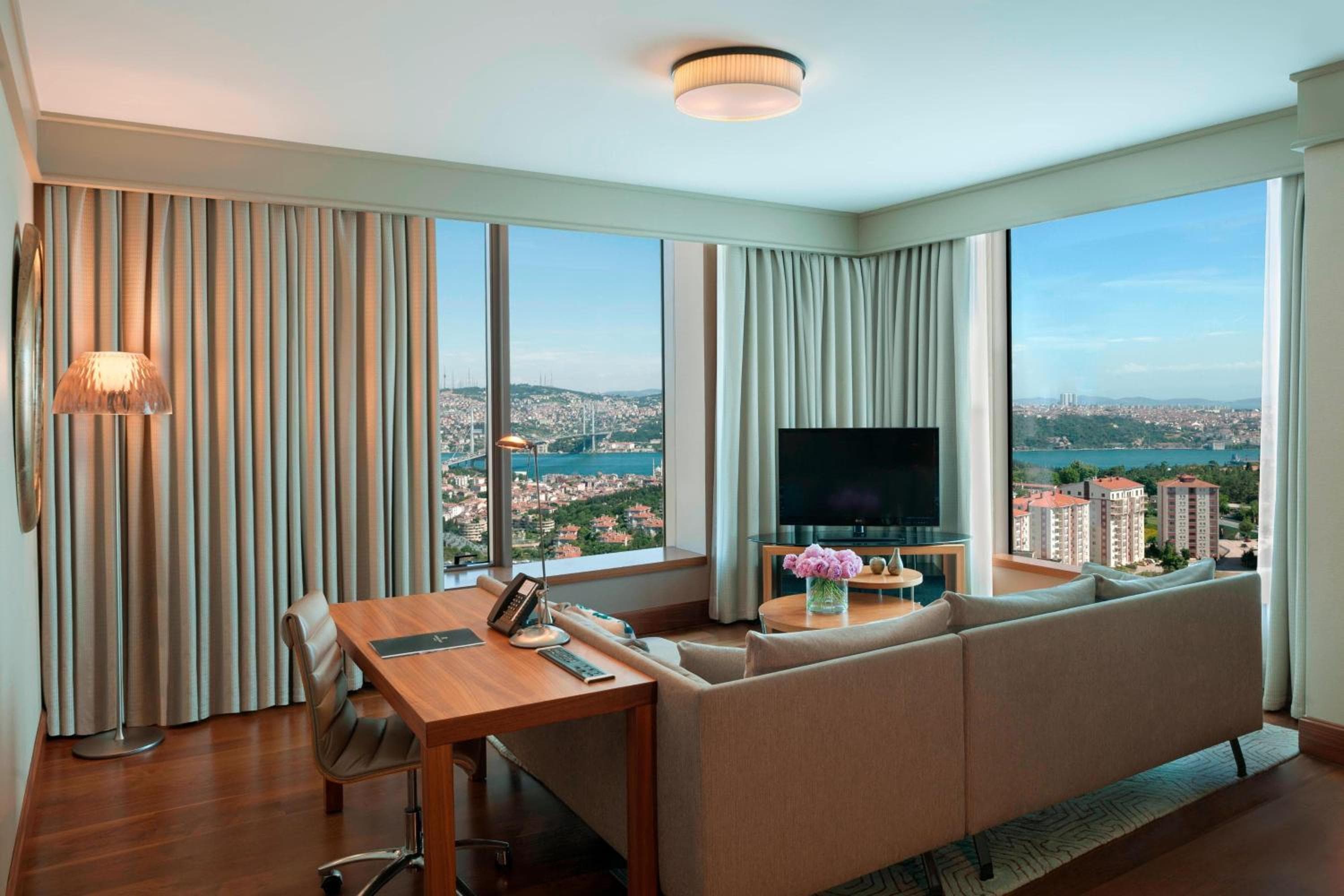 Renaissance Istanbul Polat Bosphorus Hotel — 18