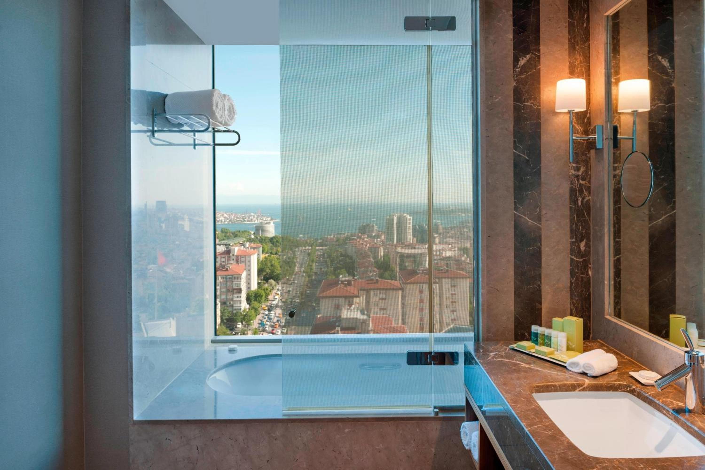 Renaissance Istanbul Polat Bosphorus Hotel — 23