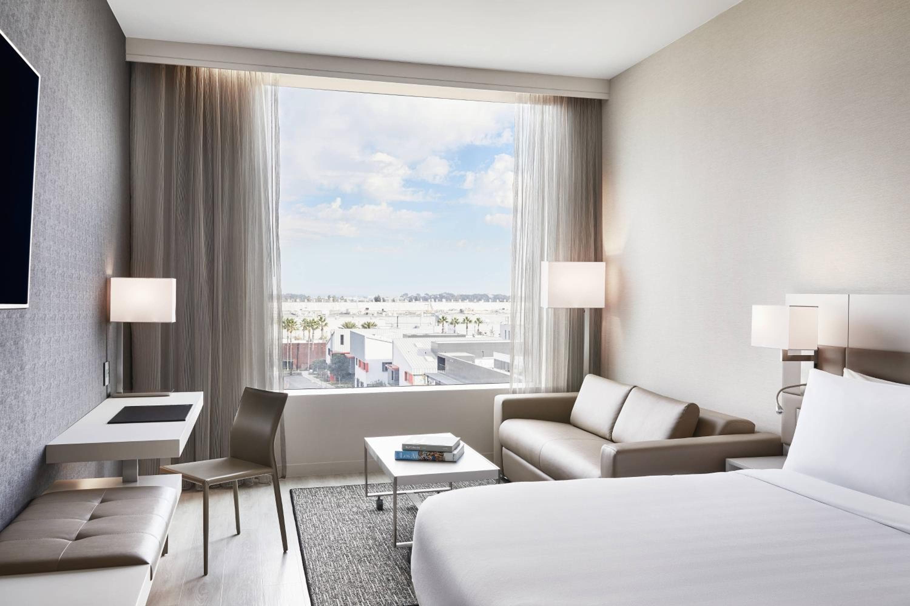 AC Hotel by Marriott Los Angeles South Bay — 8
