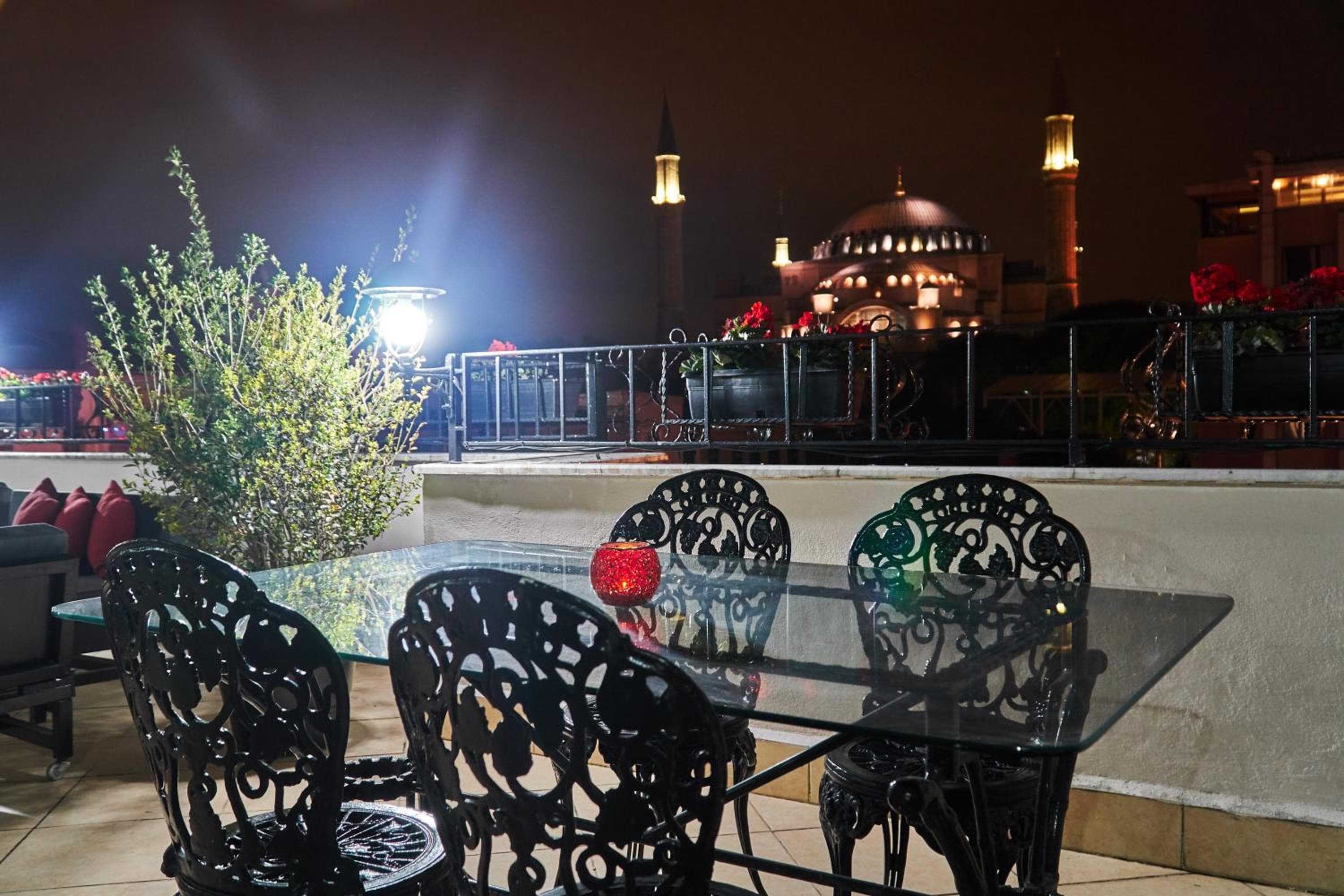 Classe speciale del Celal Sultan Hotel — 21