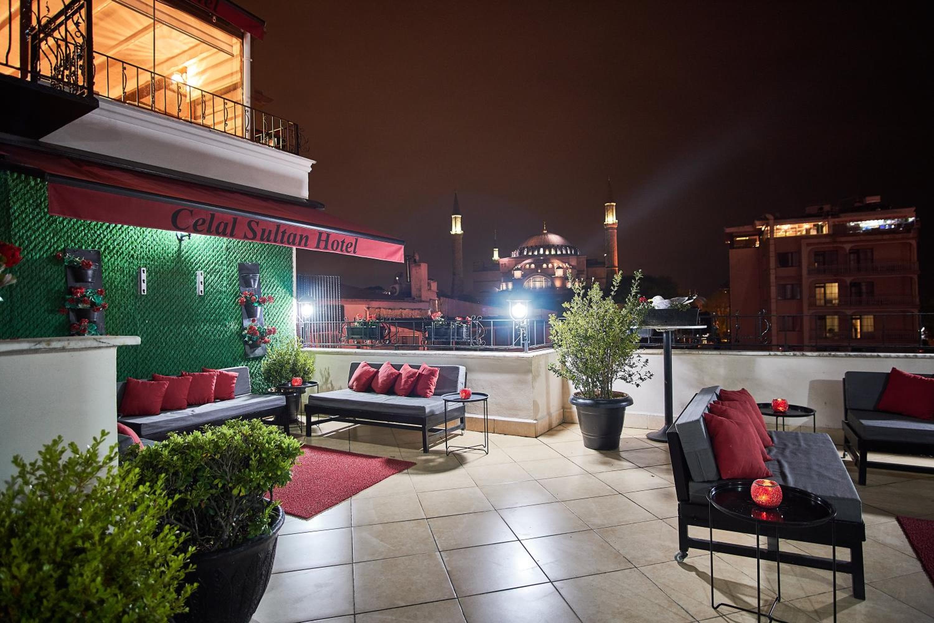 Classe speciale del Celal Sultan Hotel — 14