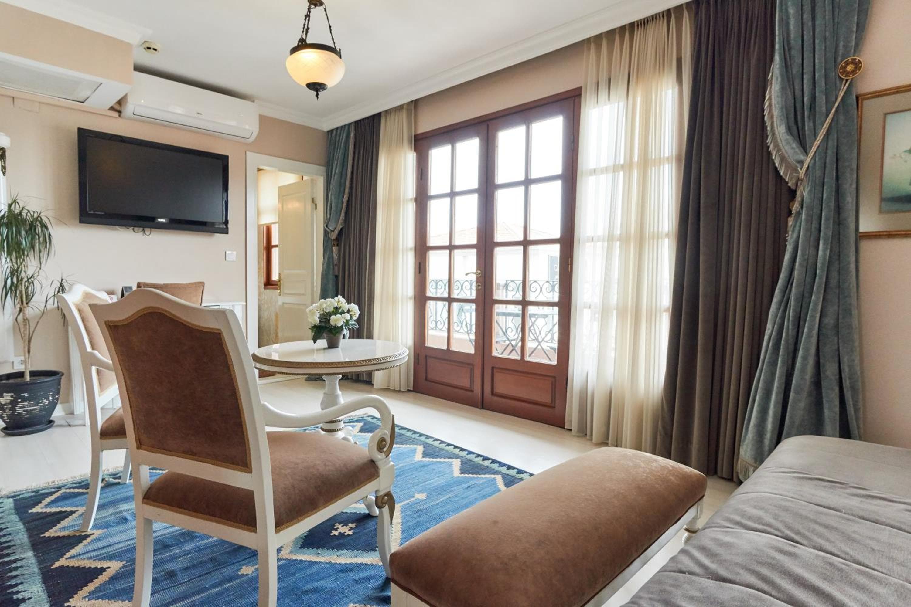 Celal Sultan Hotel Special Class — 28
