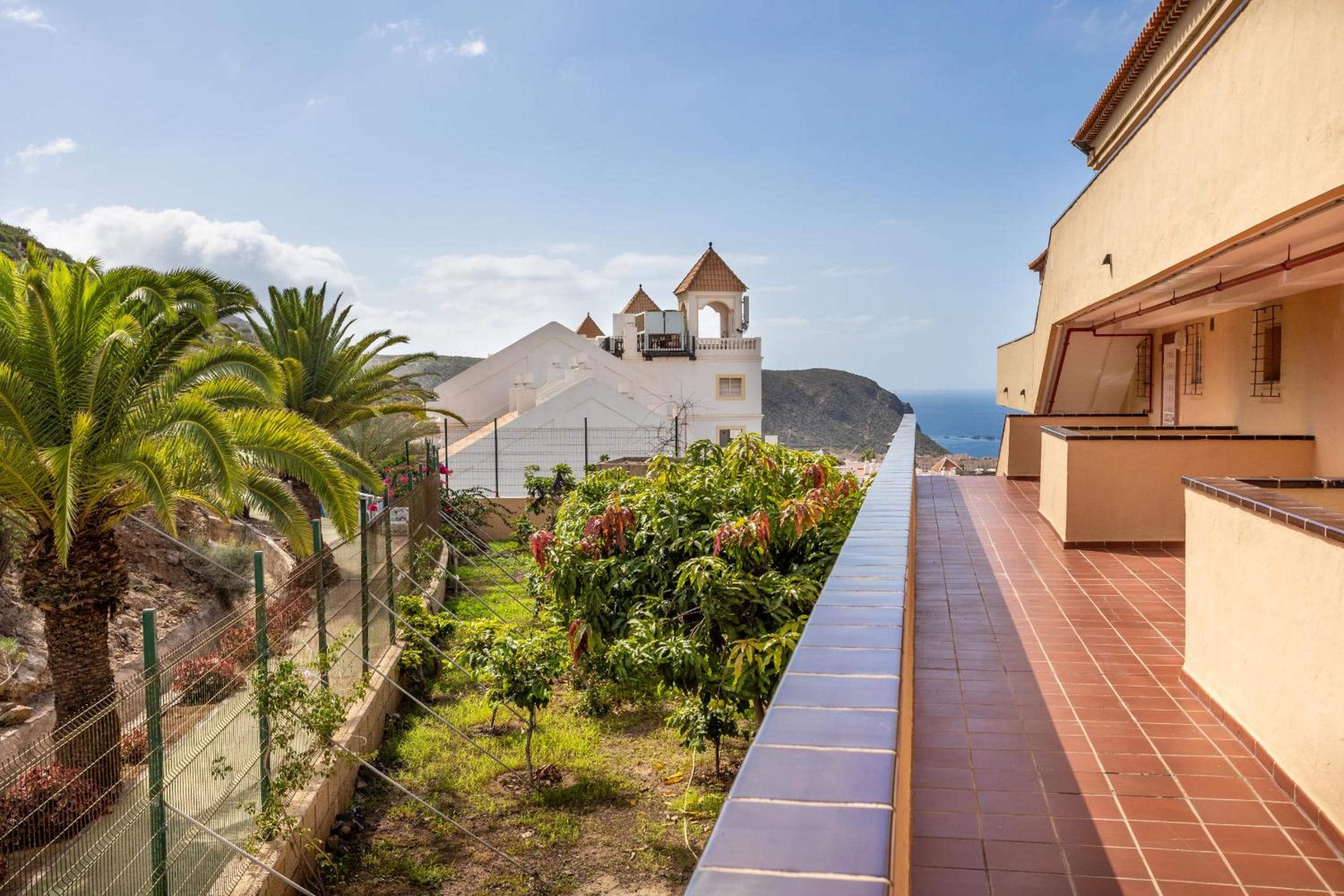 Best Panoramatic View Home in Los Cristianos — 2
