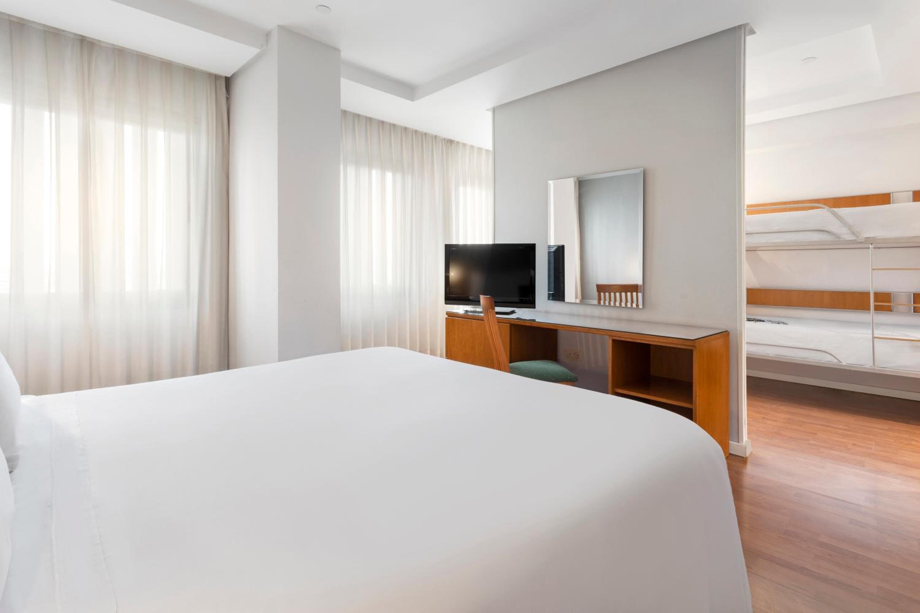 Hotel Madrid Chamartín, affiliato Meliá — 9