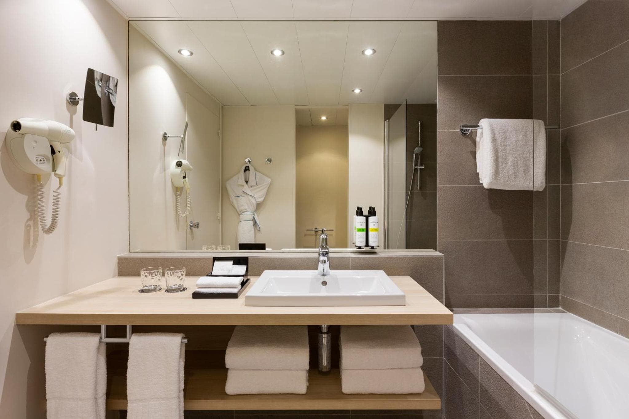 Pullman Paris Montparnasse — 26