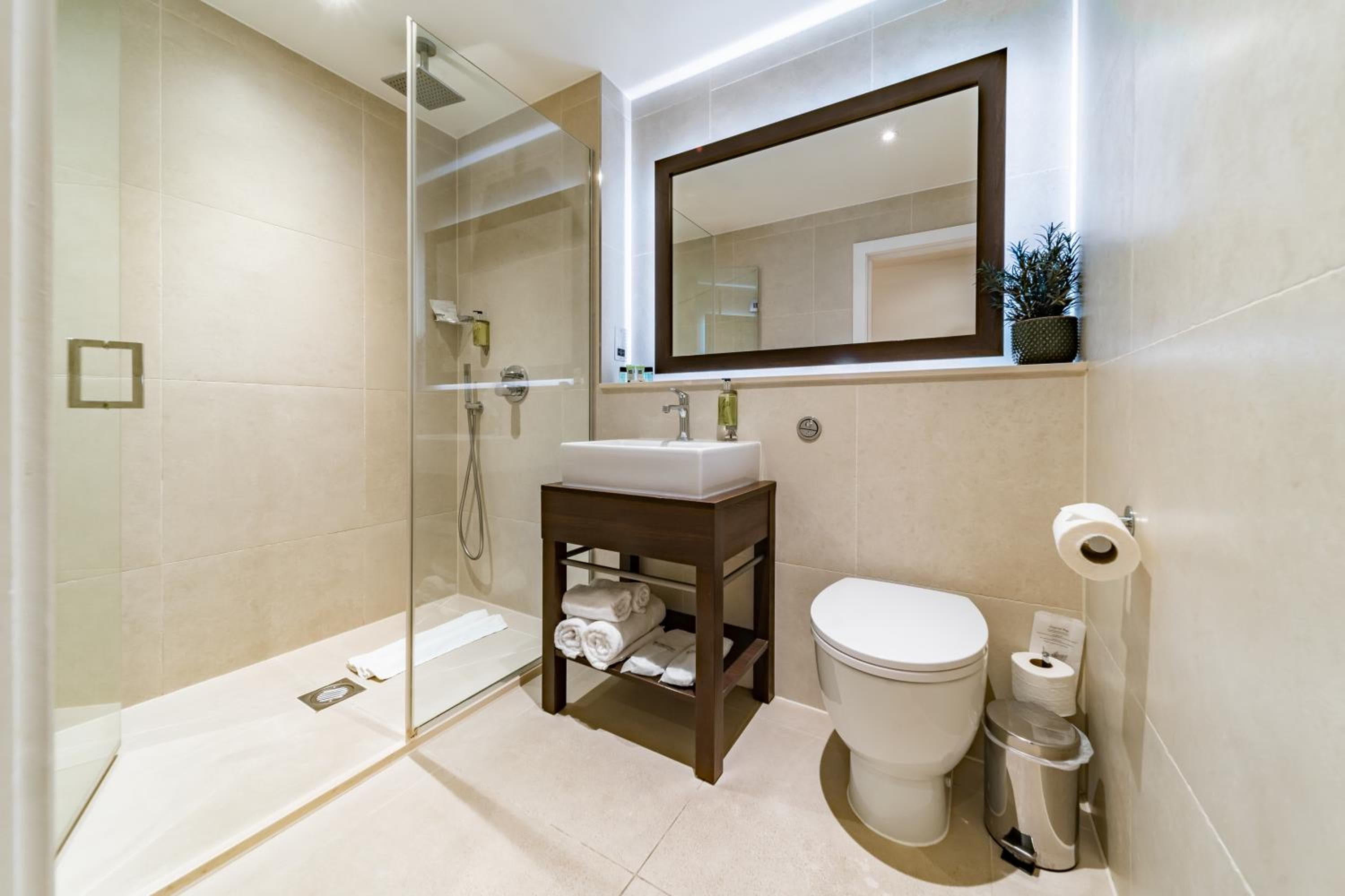 Central Park Hotel — 12