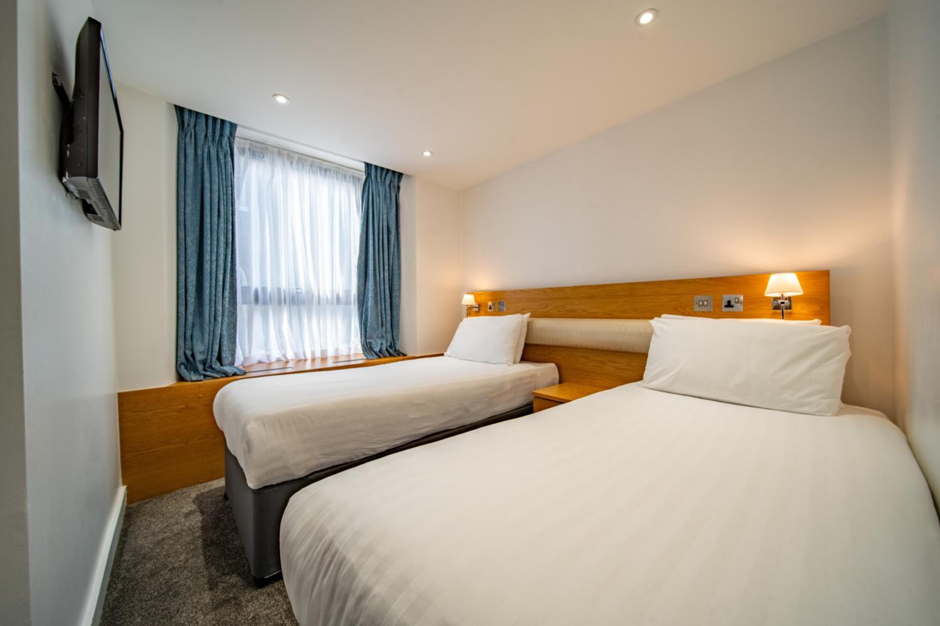 Central Park Hotel — 3