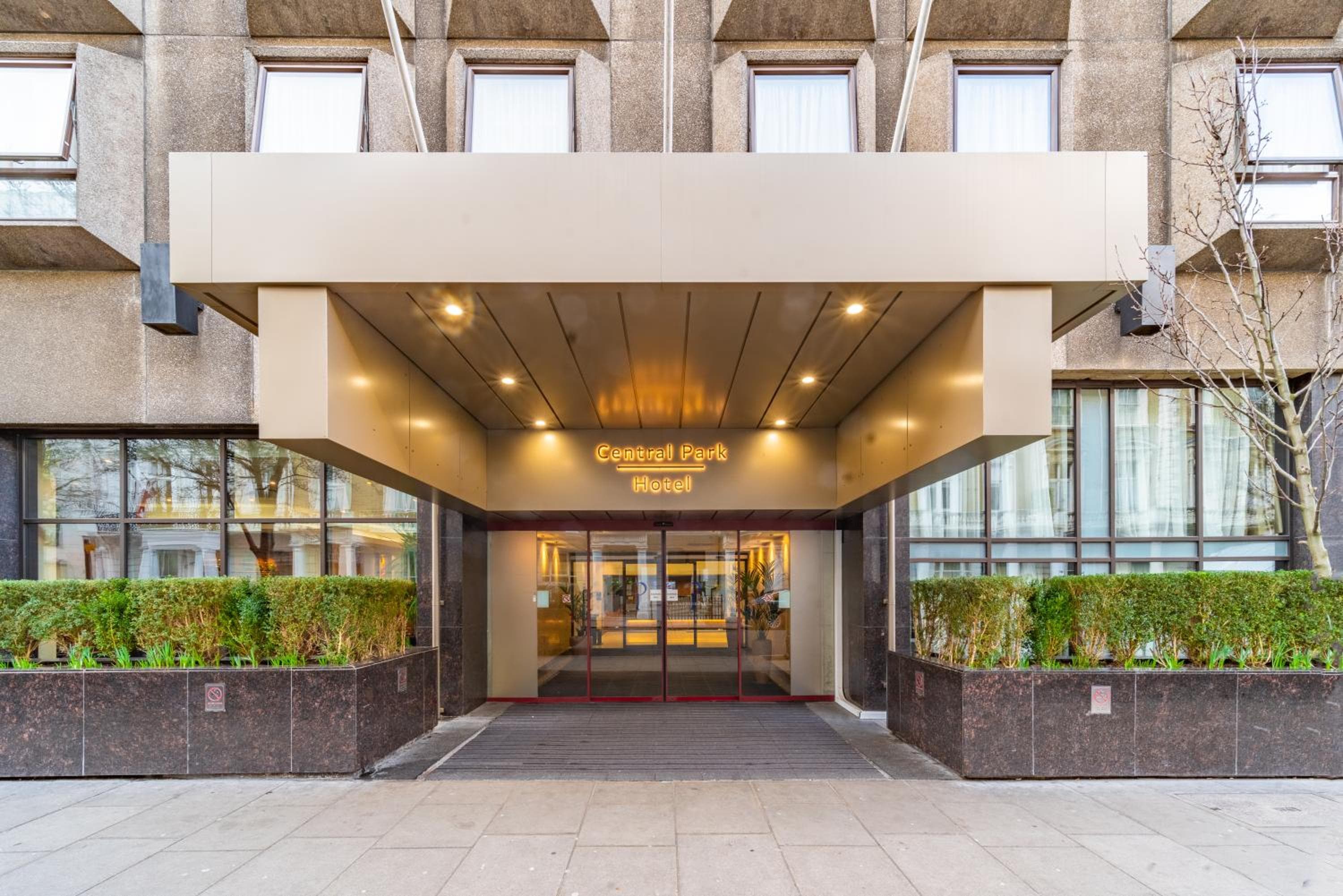 Central Park Hotel — 1