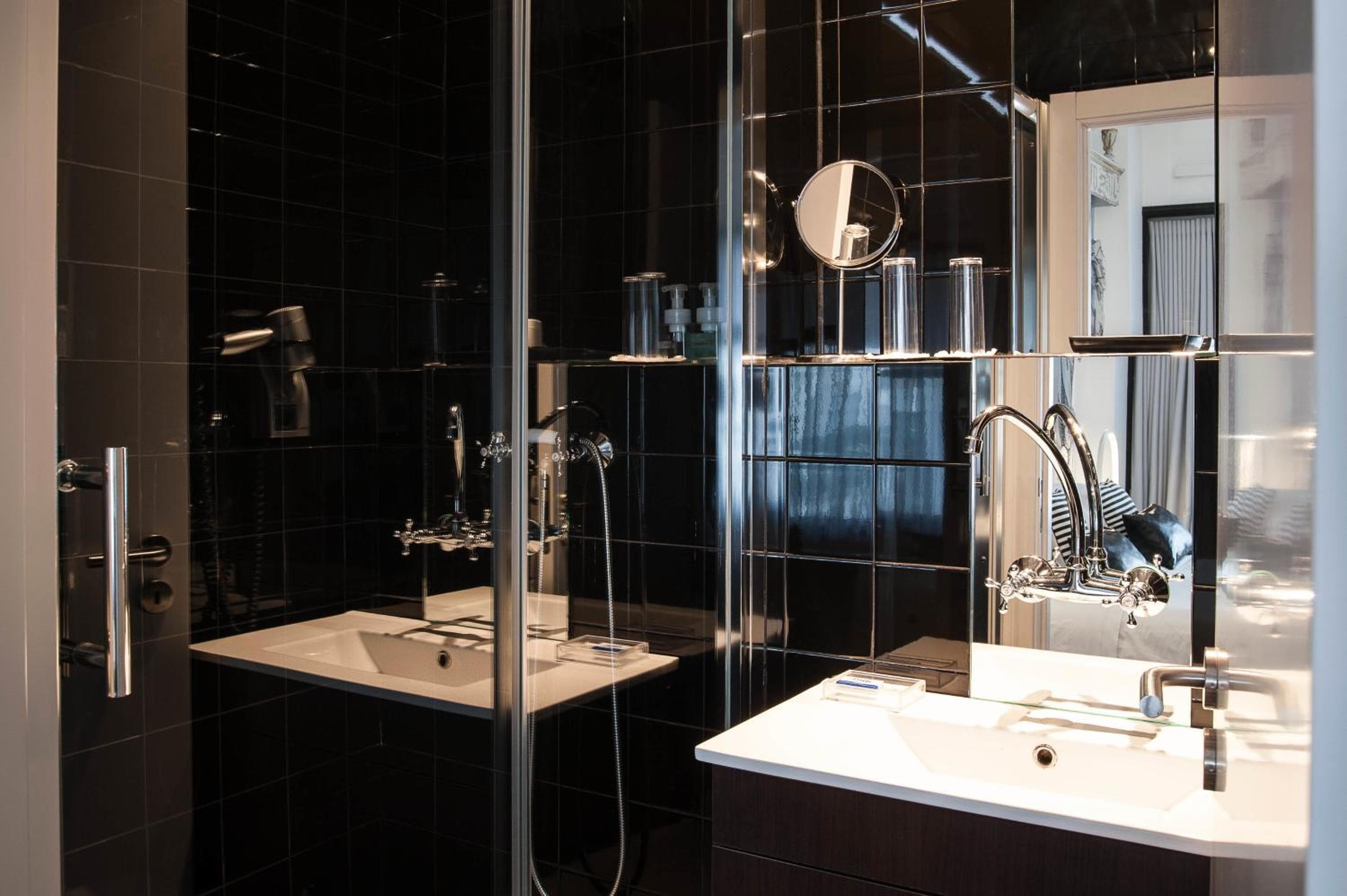 Teatro Boutique Rooms & Suites — 14