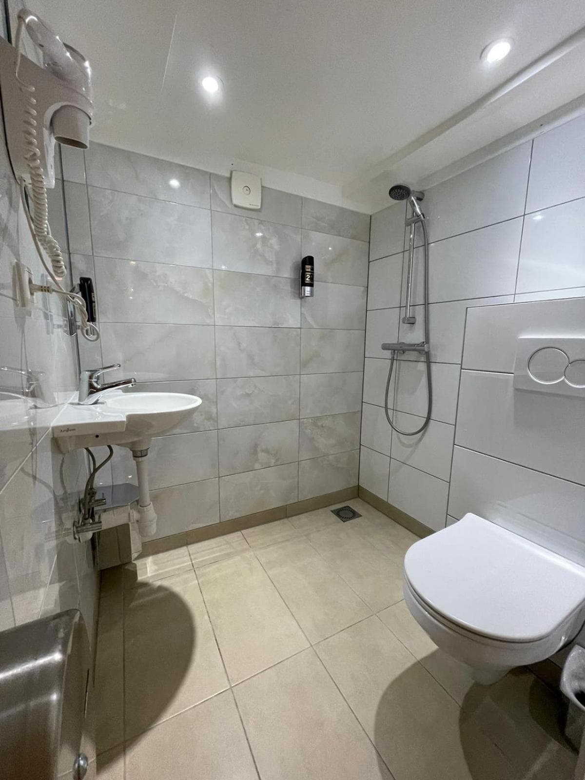 Hotel Damrak Inn — 30