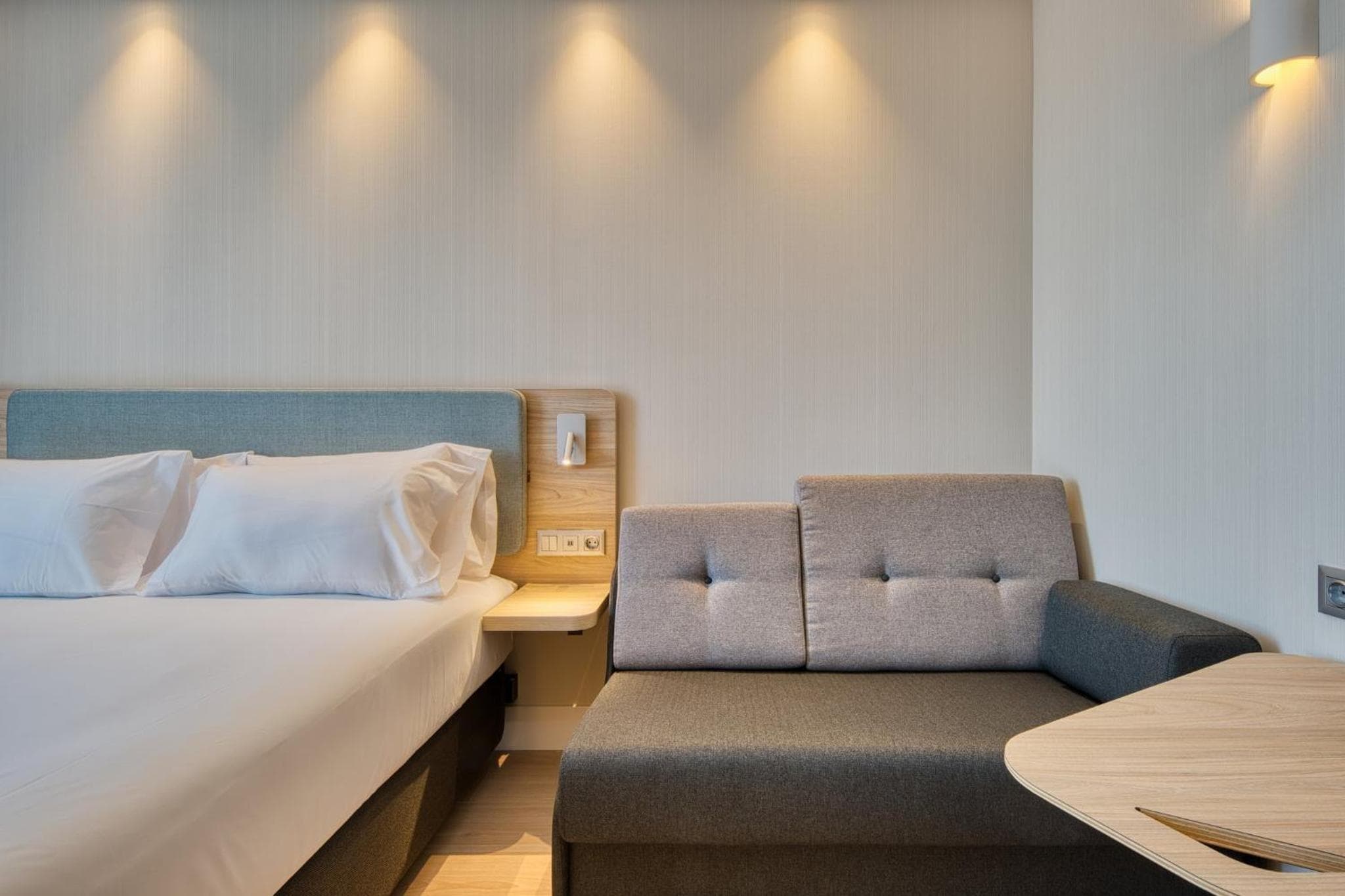 Holiday Inn Express - Madrid - Airport by IHG — 21
