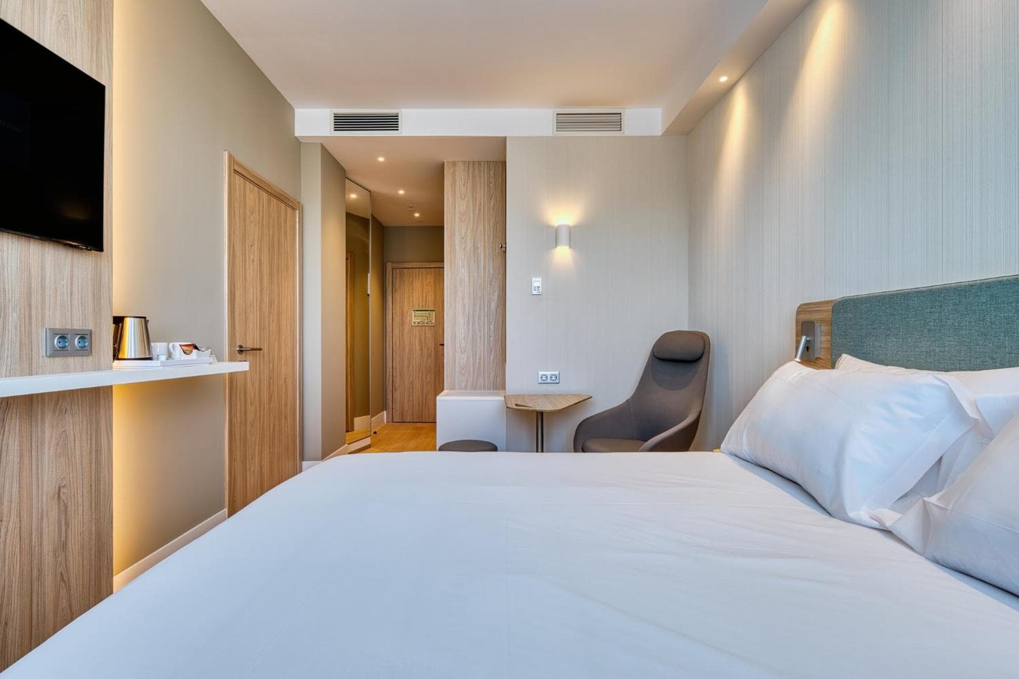 Holiday Inn Express - Madrid - Airport by IHG — 15