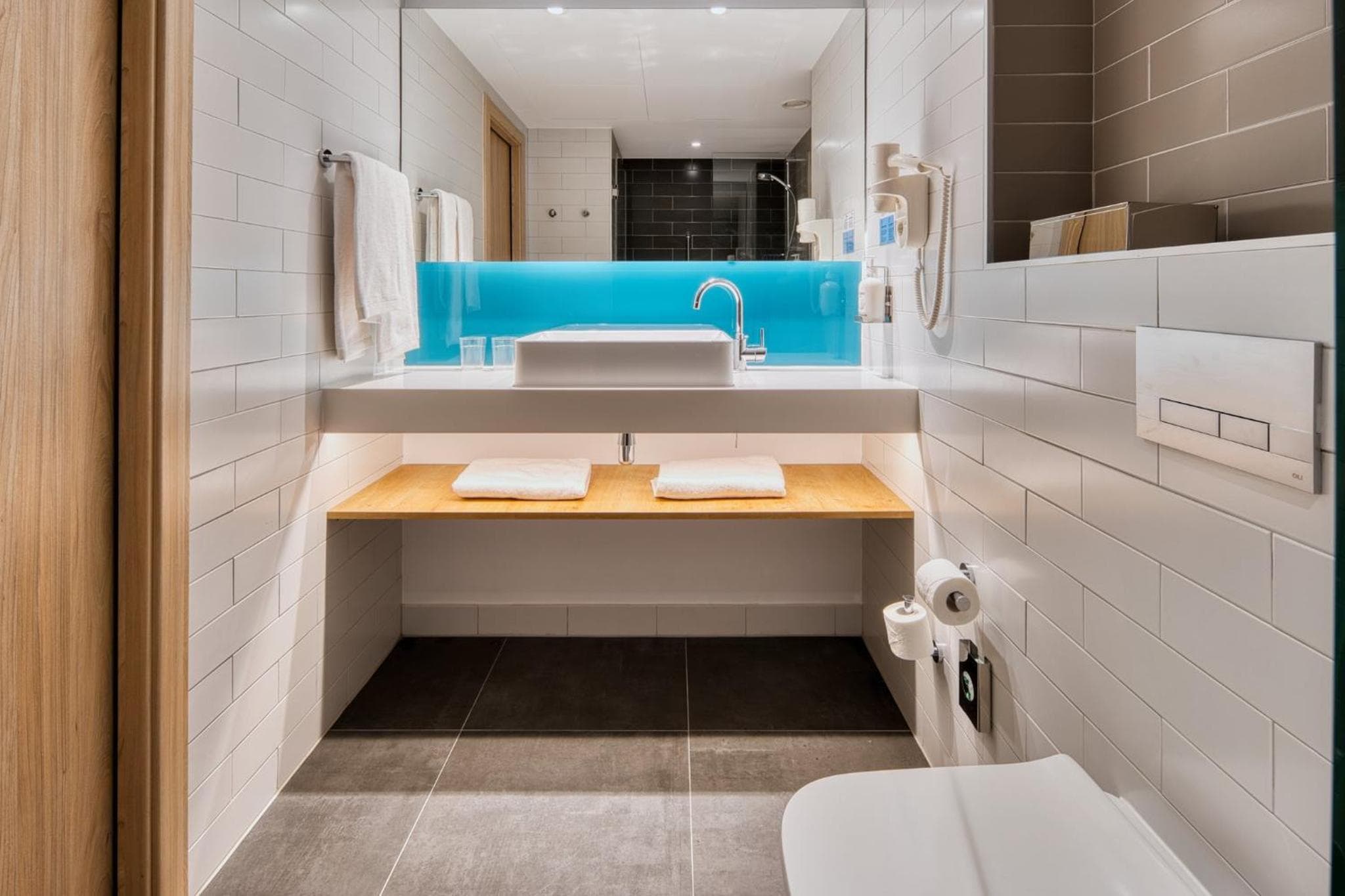 Holiday Inn Express - Madrid - Airport by IHG — 17