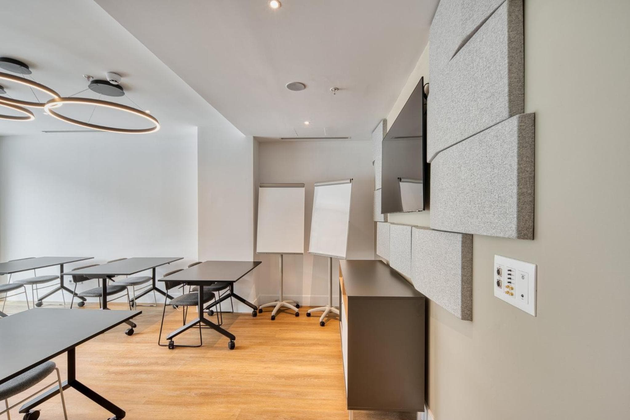 Holiday Inn Express - Madrid - Airport by IHG — 6