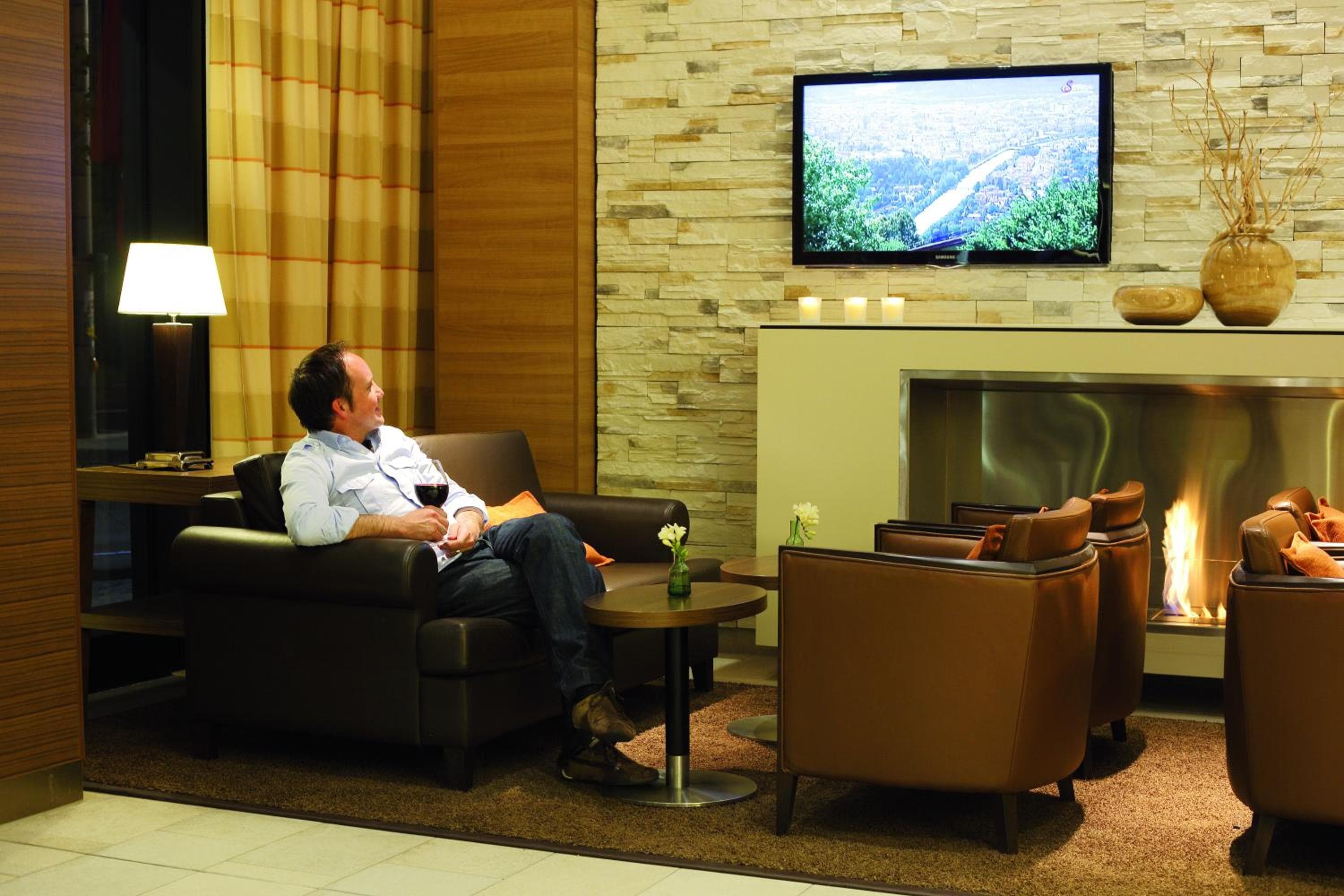 H4 Hotel Berlin Alexanderplatz hotel, Karl-Liebknecht-Strasse 32, Berlin, Germany — photo 21