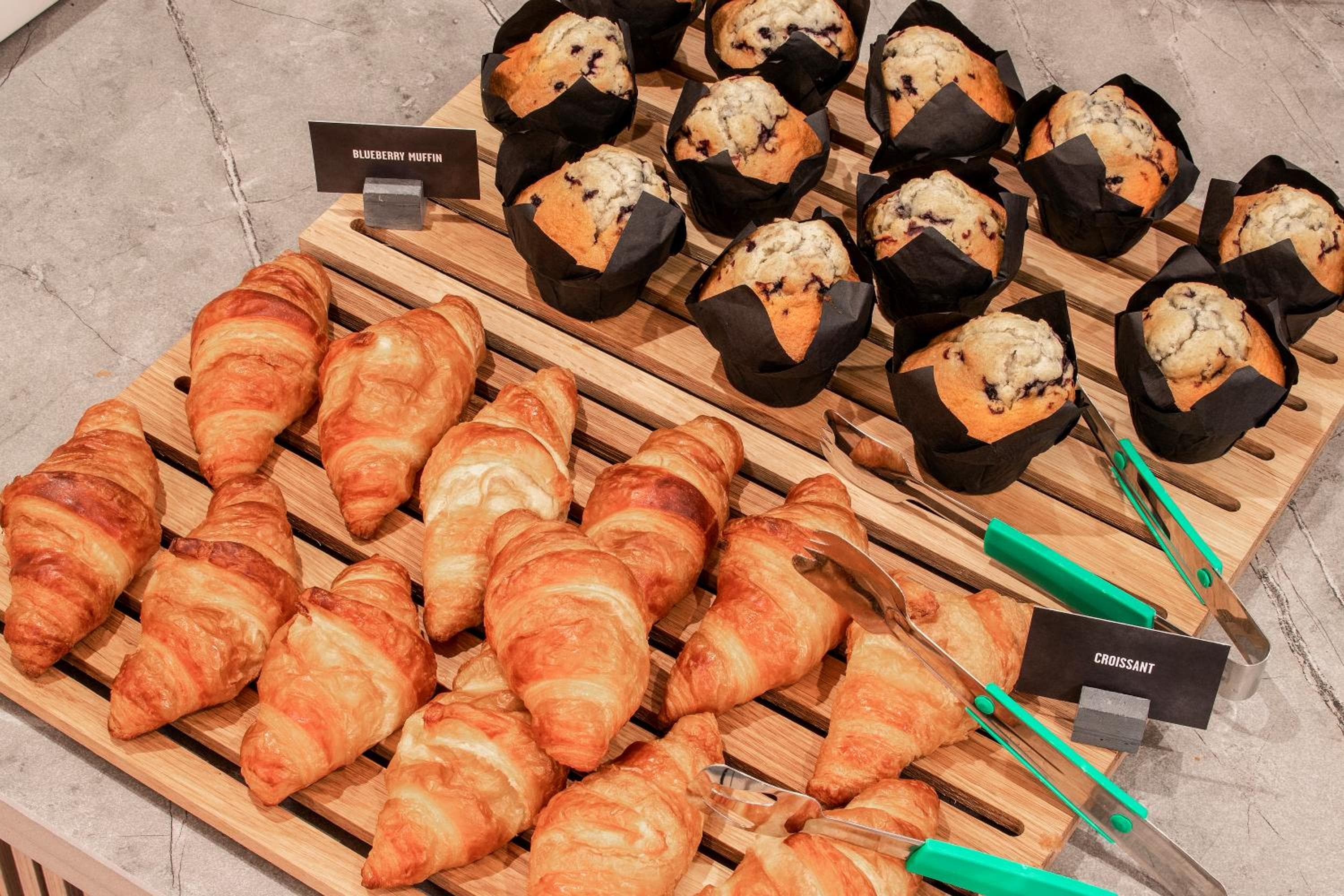 Hampton By Hilton London City hotel, 12-20 Osborn Street, London, United Kingdom — photo 59