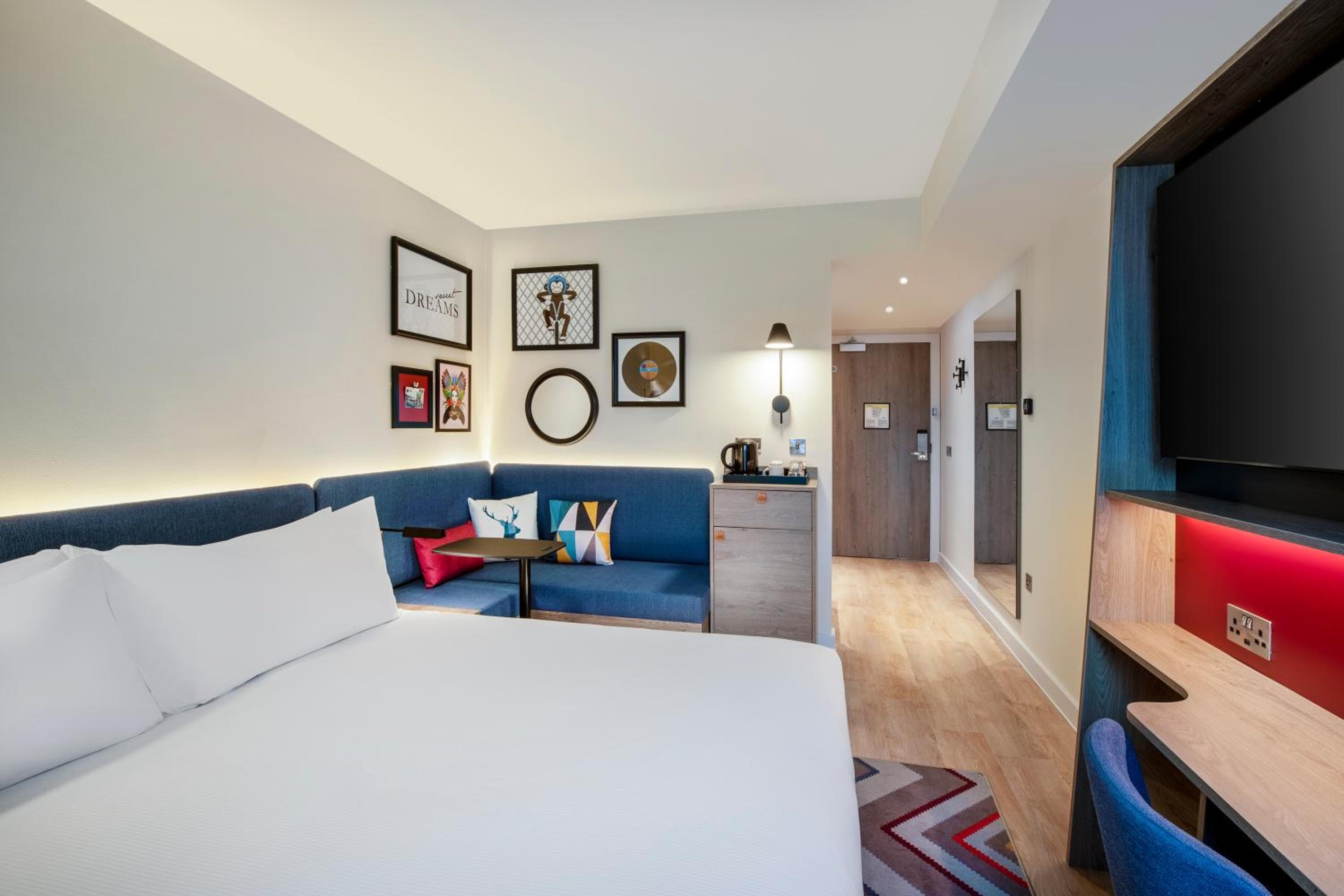 Hampton By Hilton London City hotel, 12-20 Osborn Street, London, United Kingdom — photo 44