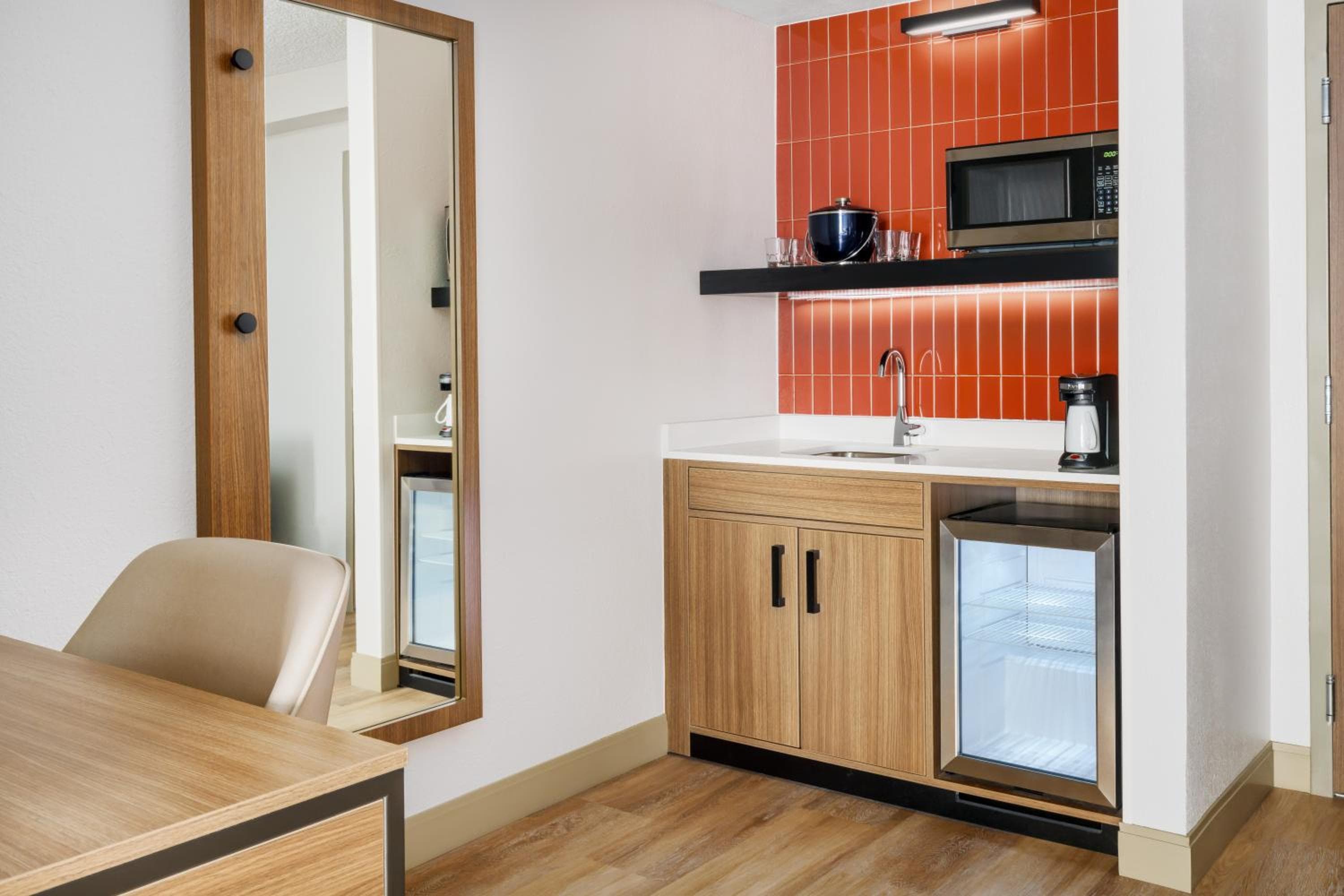 Hyatt Place across from Universal Orlando Resort — 22