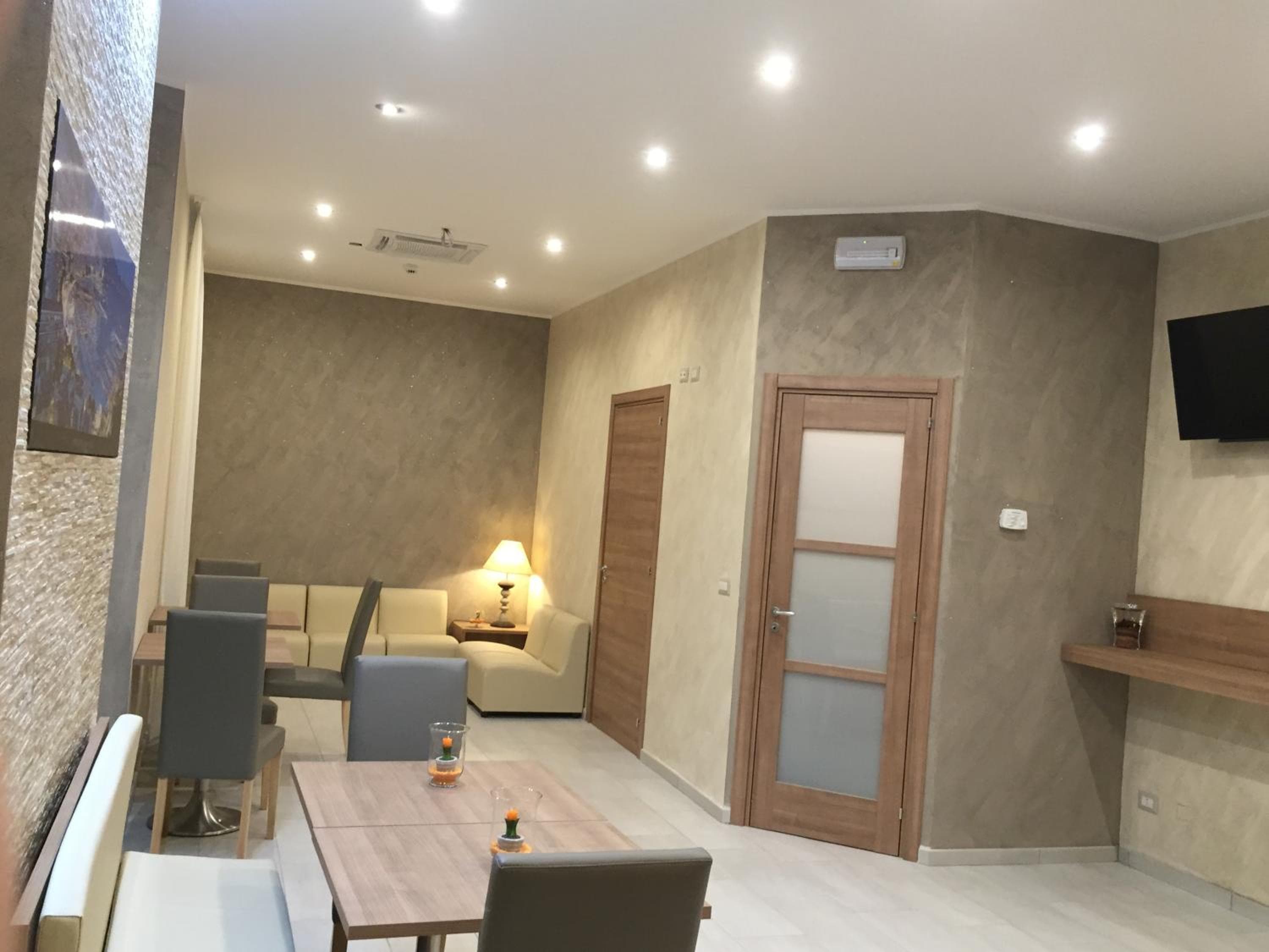 Albergo Montecarlo — 26