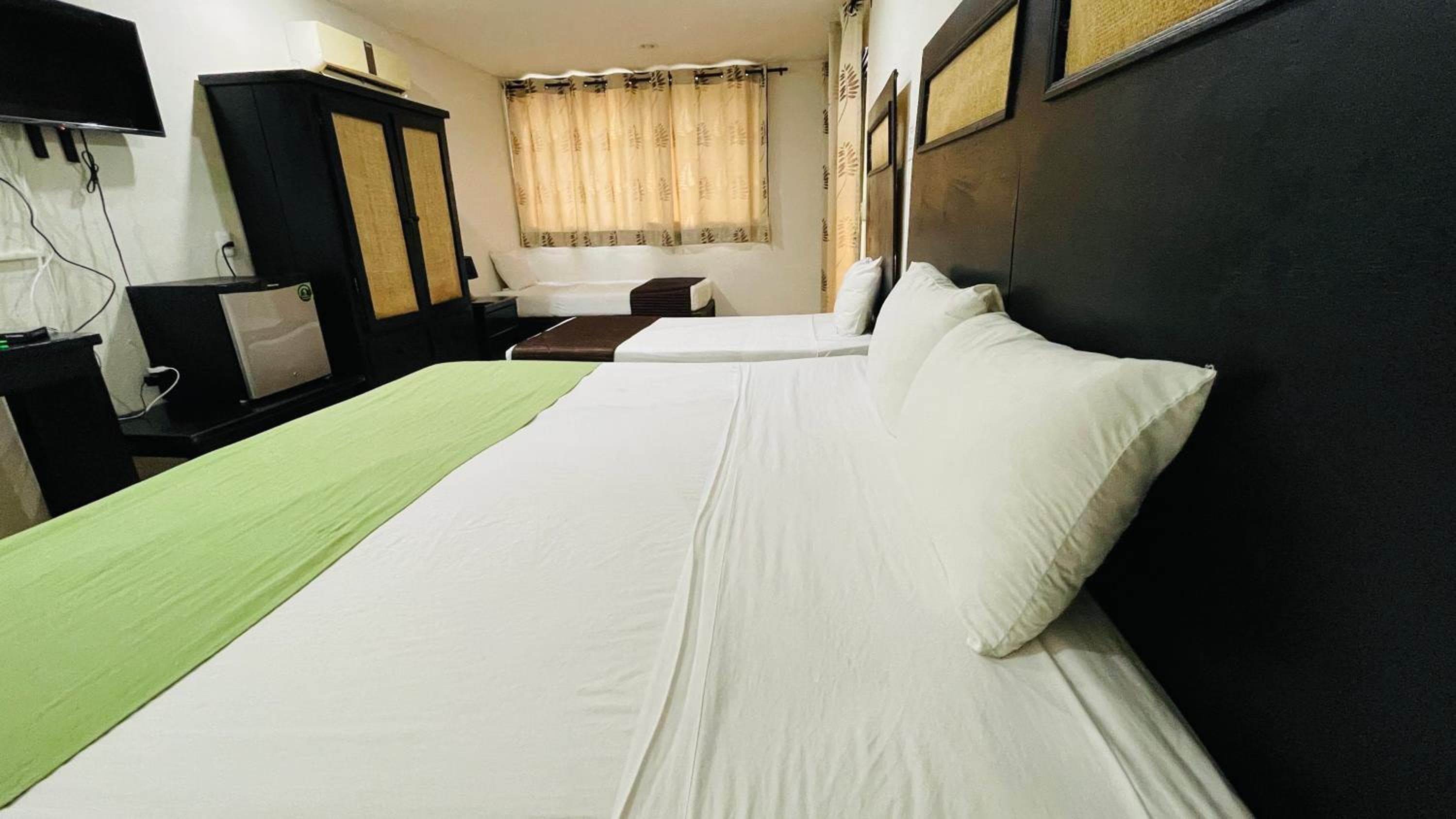 Hotel B&B - 5ª Avenida — 24