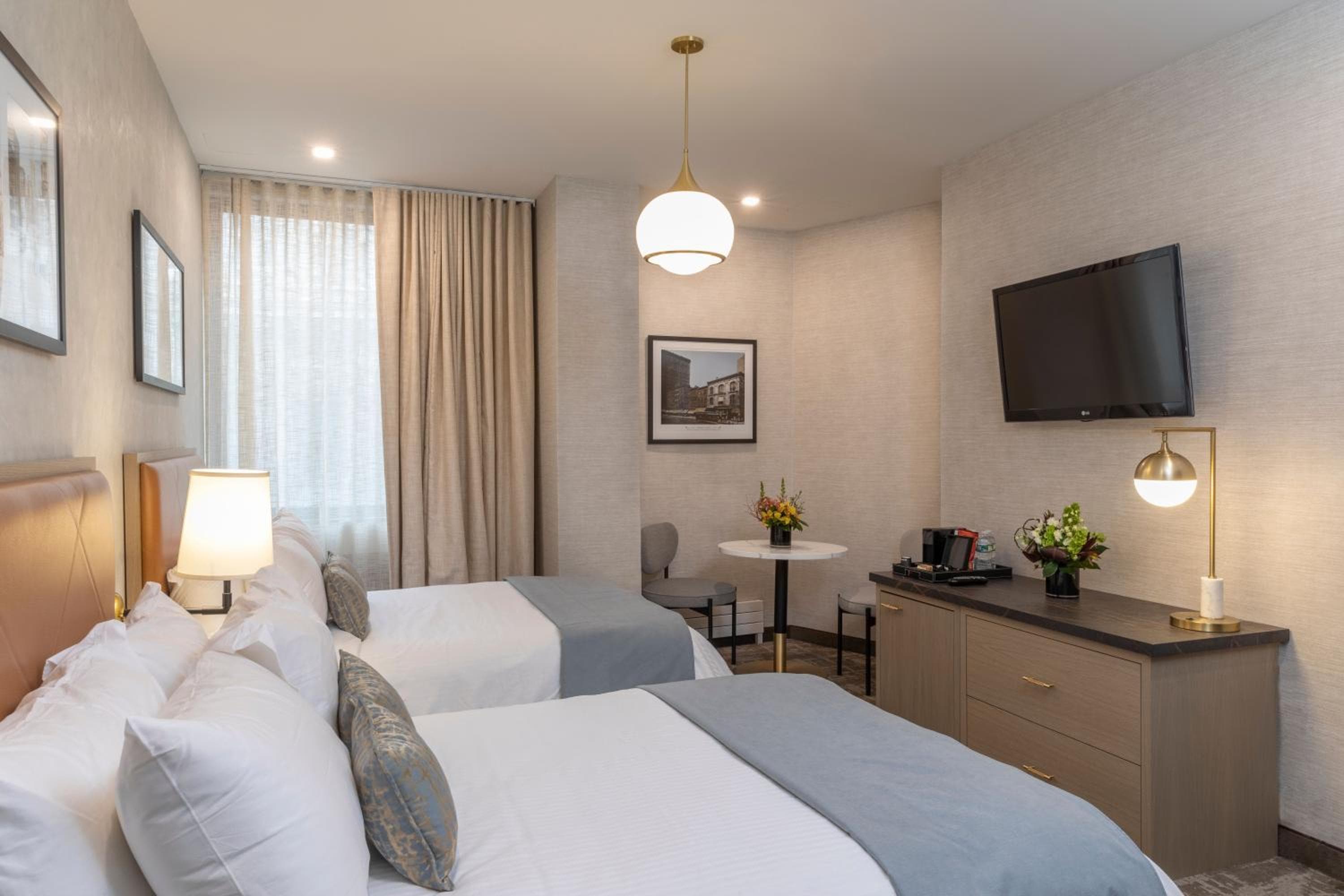 Broadway Plaza Hotel — 28