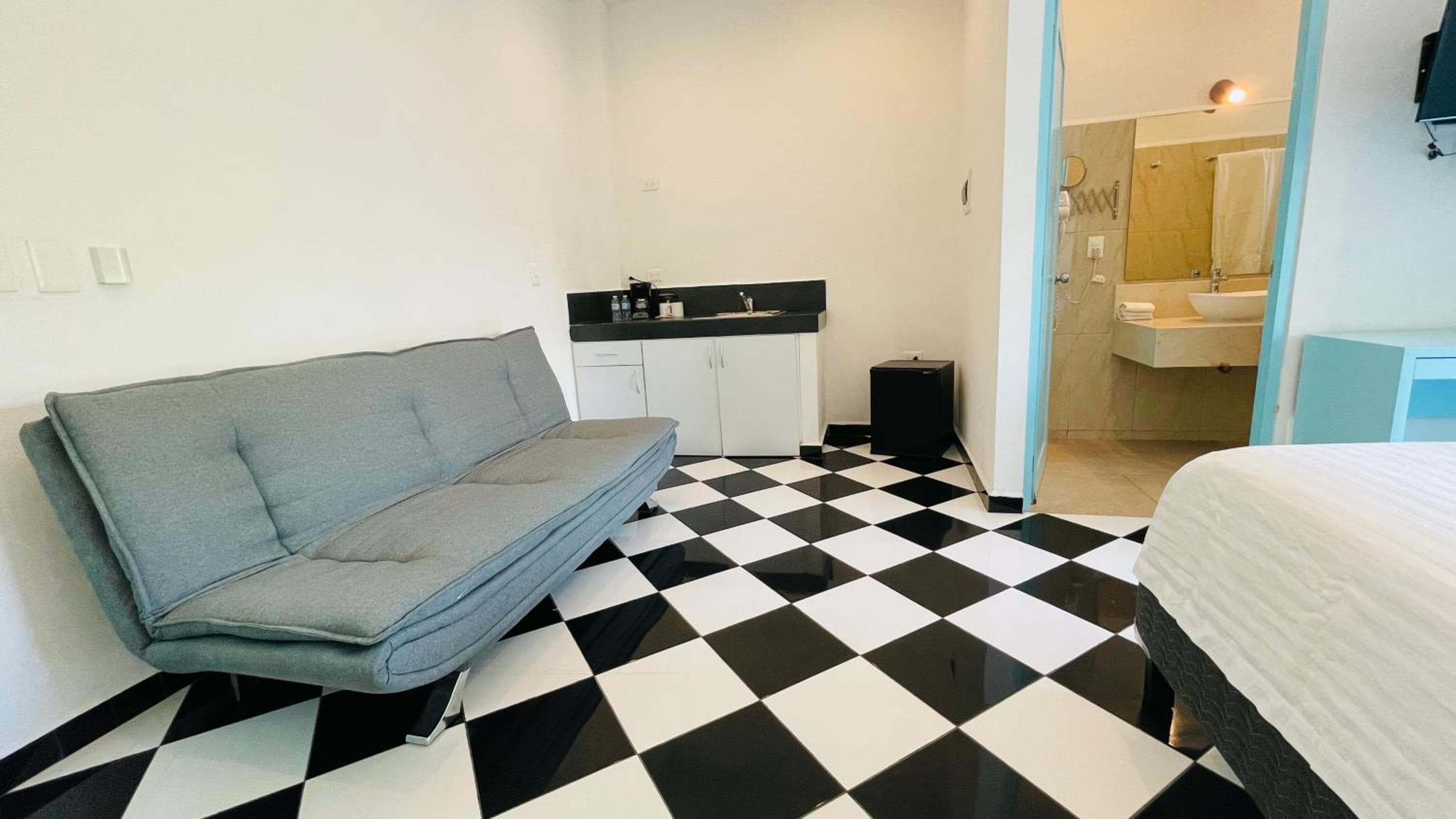 WINDAY HOTEL - Cerca 5a Avenida — 30