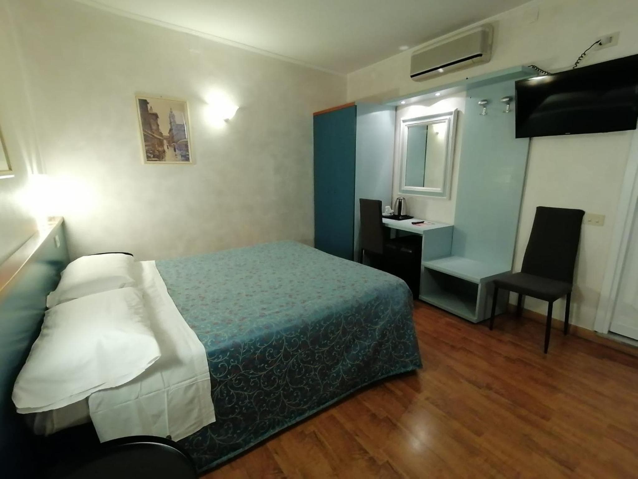 Hotel Julia Trevi - Spagna — 10