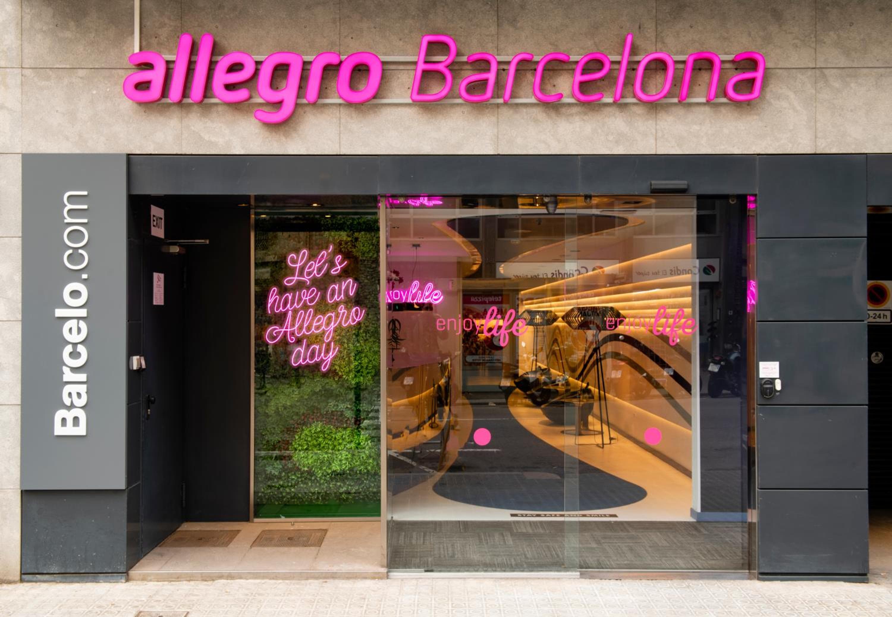 Allegro Barcelona — 15