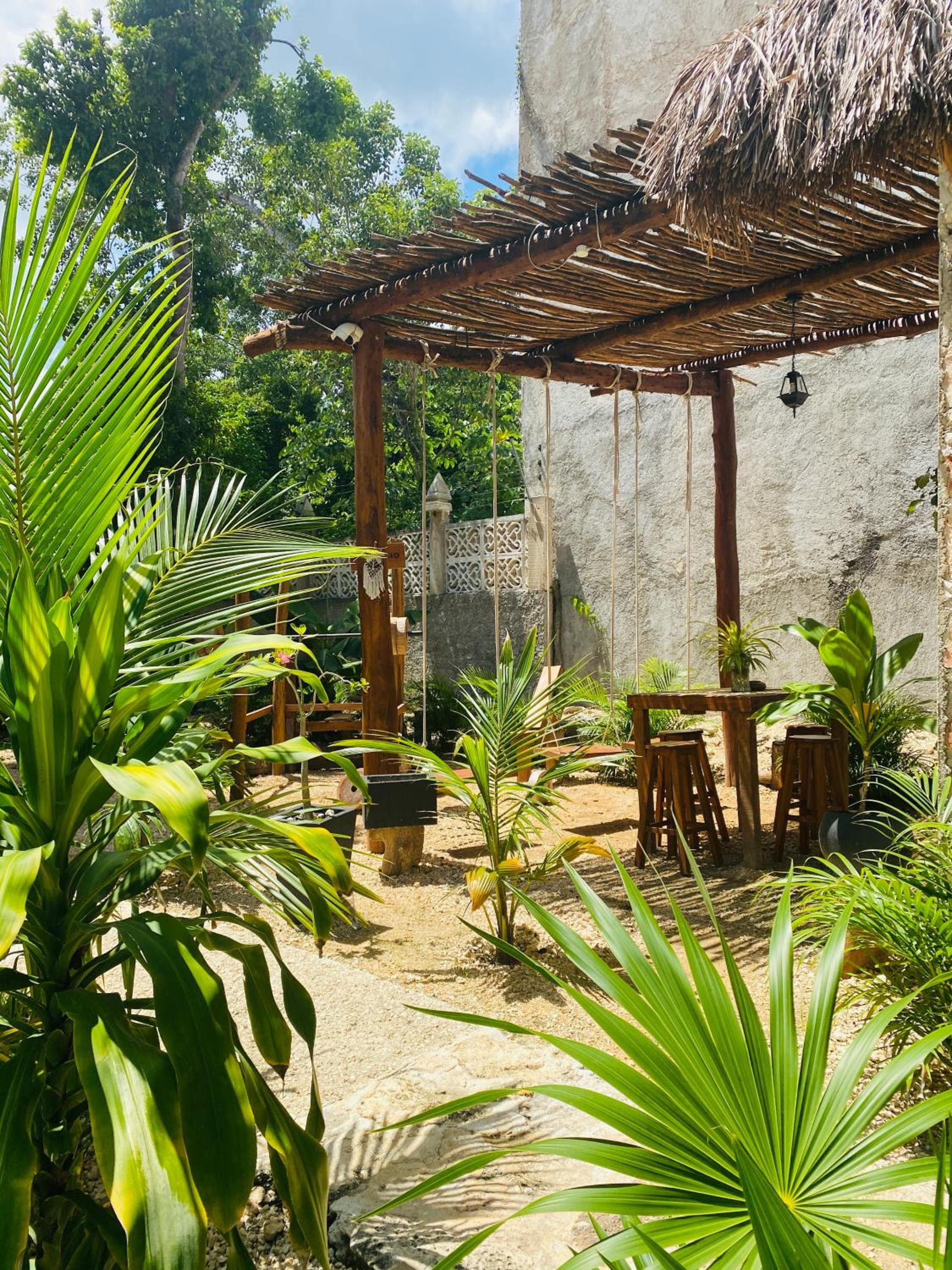 Jaakbal Tulum — 24