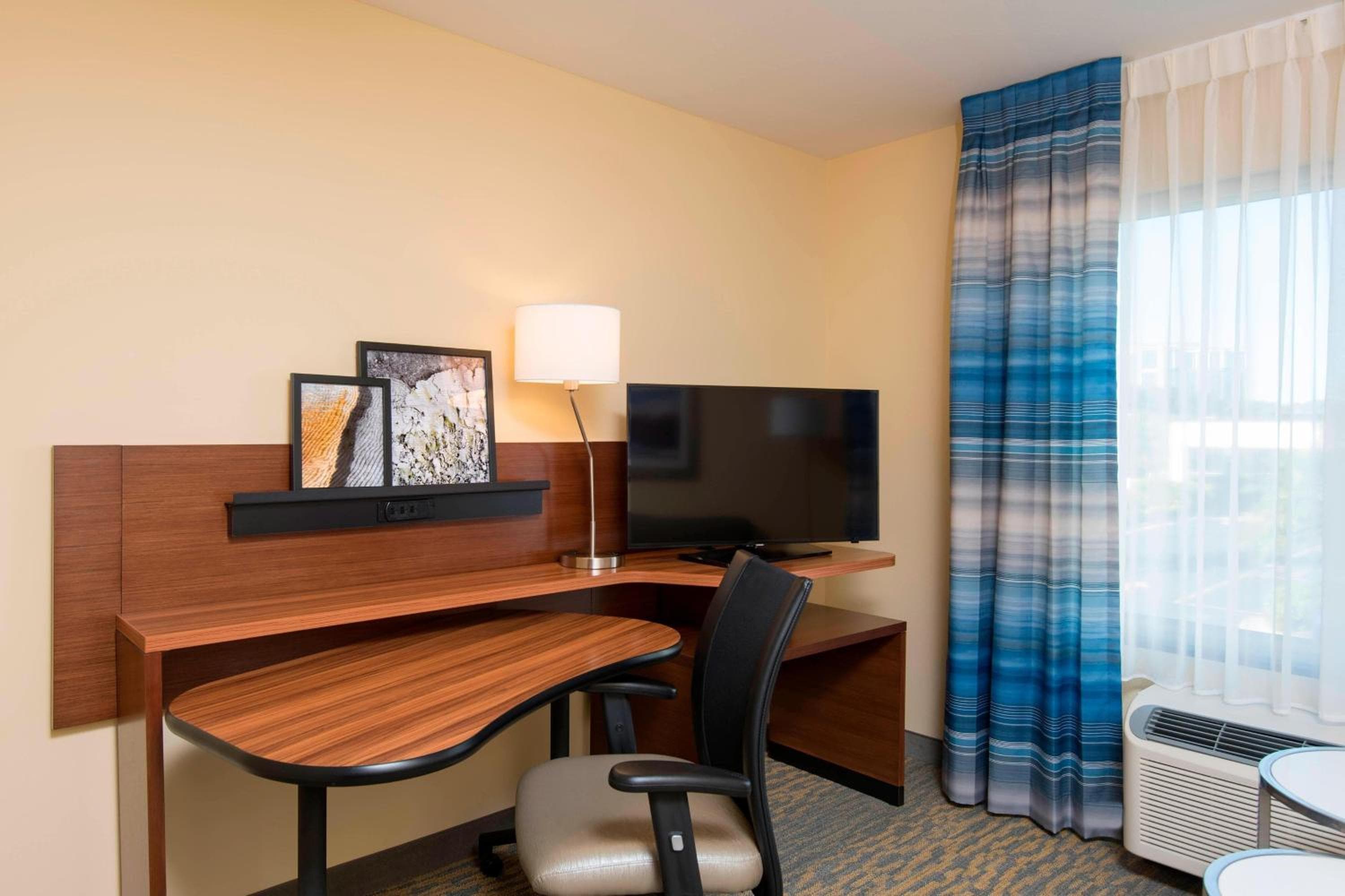 Fairfield Inn & Suites by Marriott Tampa Westshore/Aeropuerto — 14