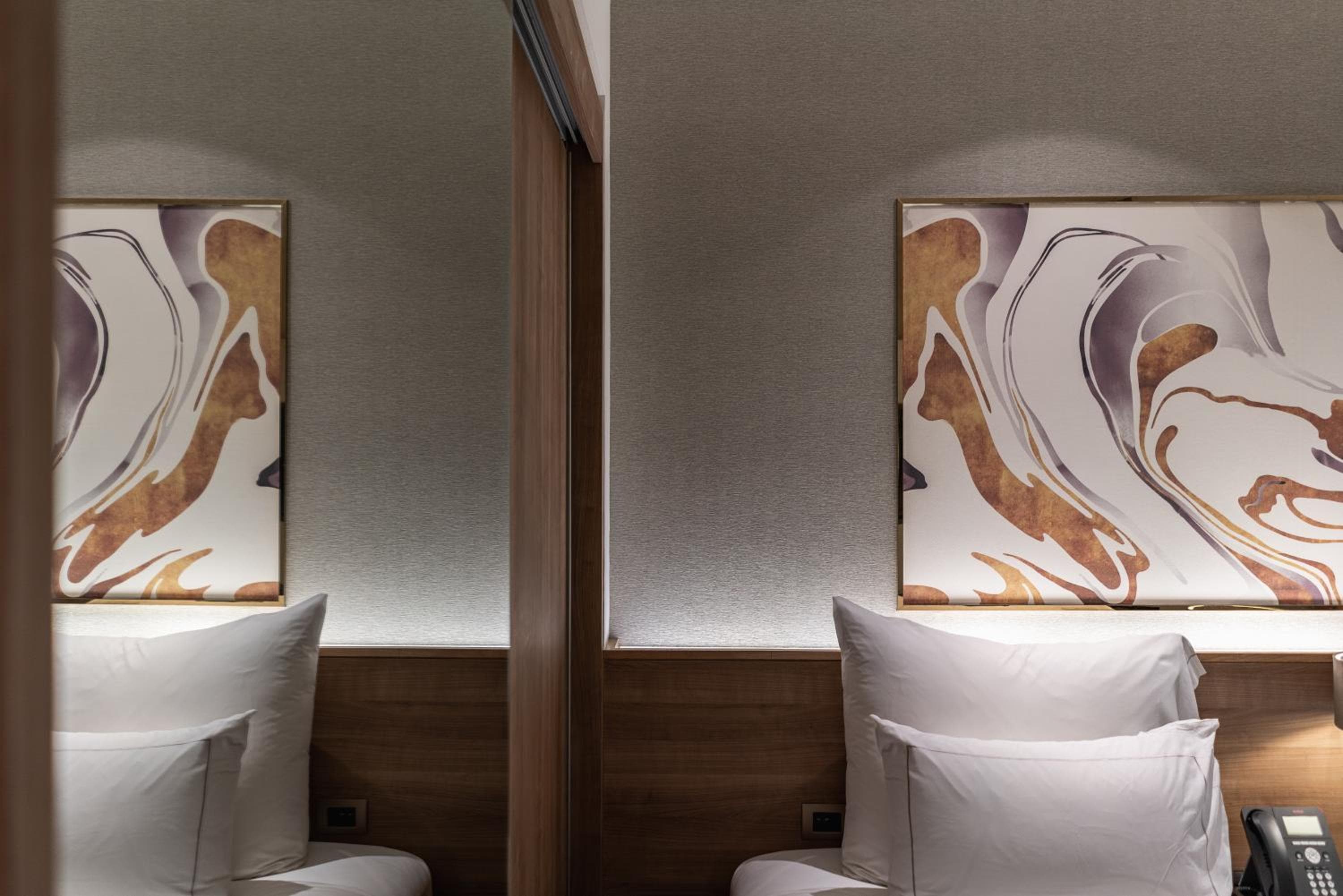 MUU Bangkok, Small Luxury Hotels of the World — 21