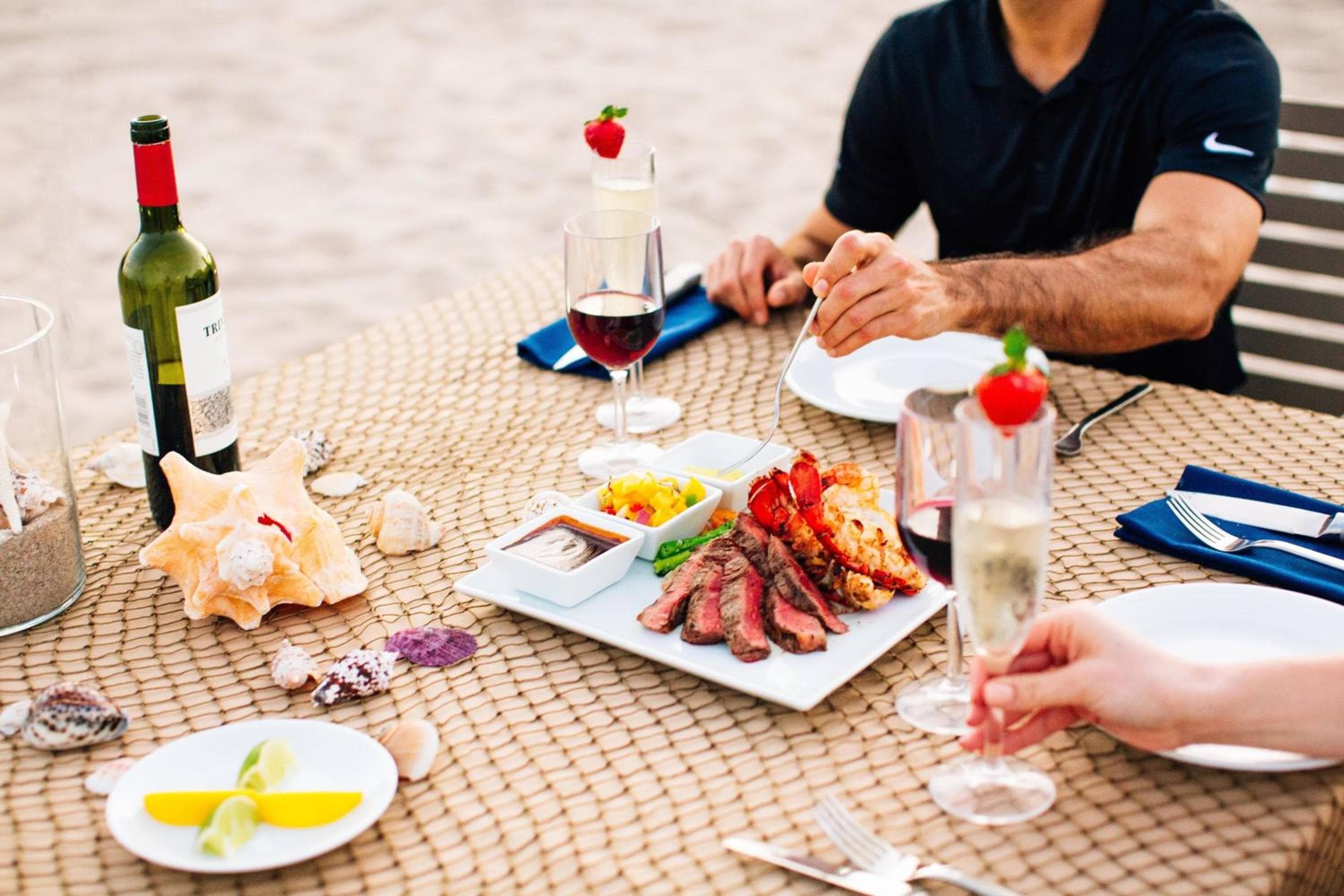 Fort Lauderdale Marriott Harbor Beach Resort & Spa — 17