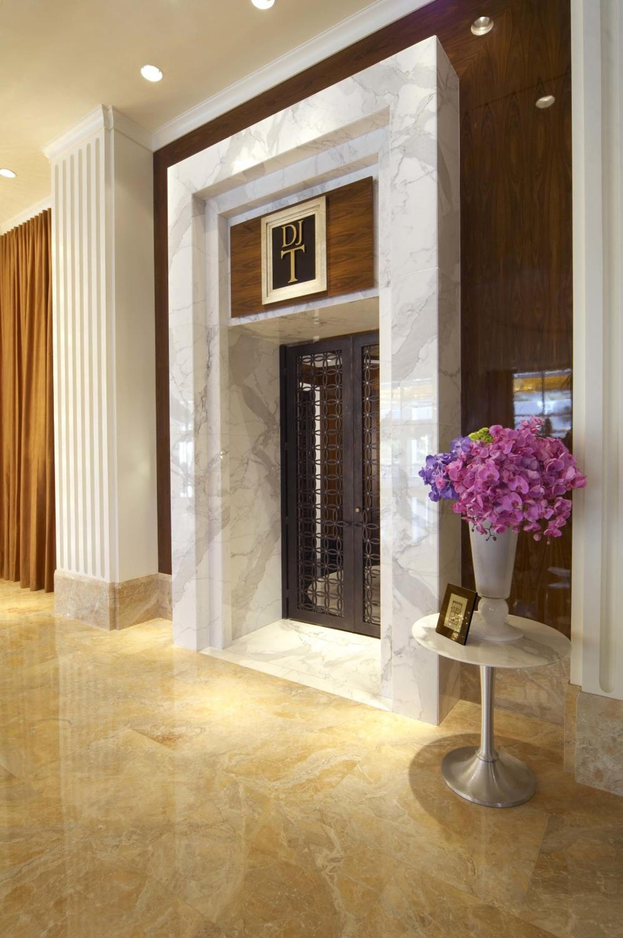 Trump International Hotel Las Vegas — 8