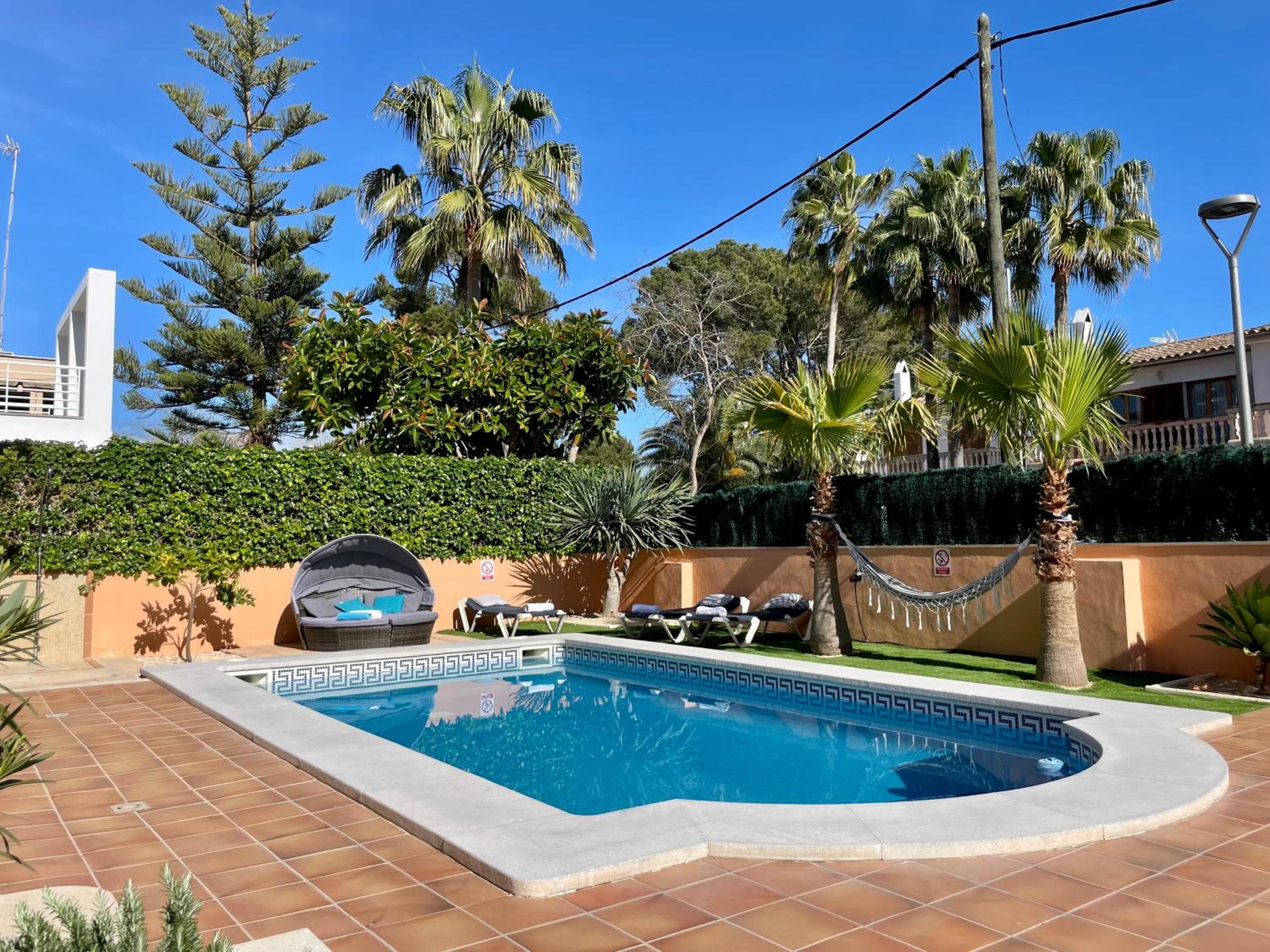 Can Jaume Ferienhaus an der Playa de Palma mit Pool — 1