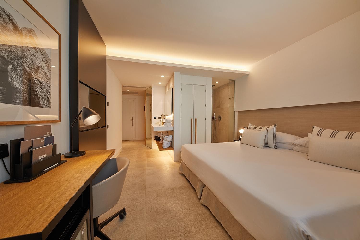 Nakar Hotel — 24