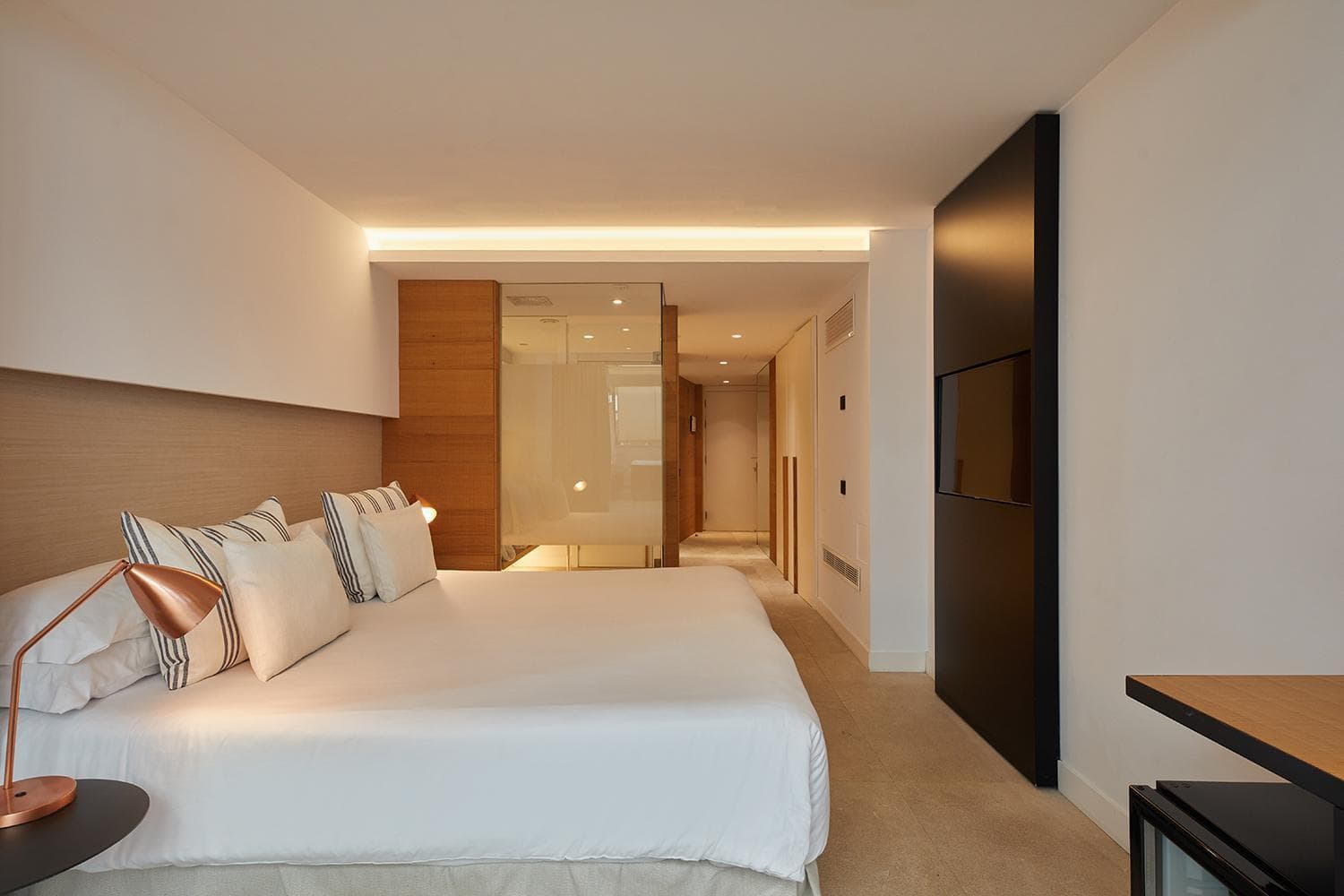 Nakar Hotel — 27