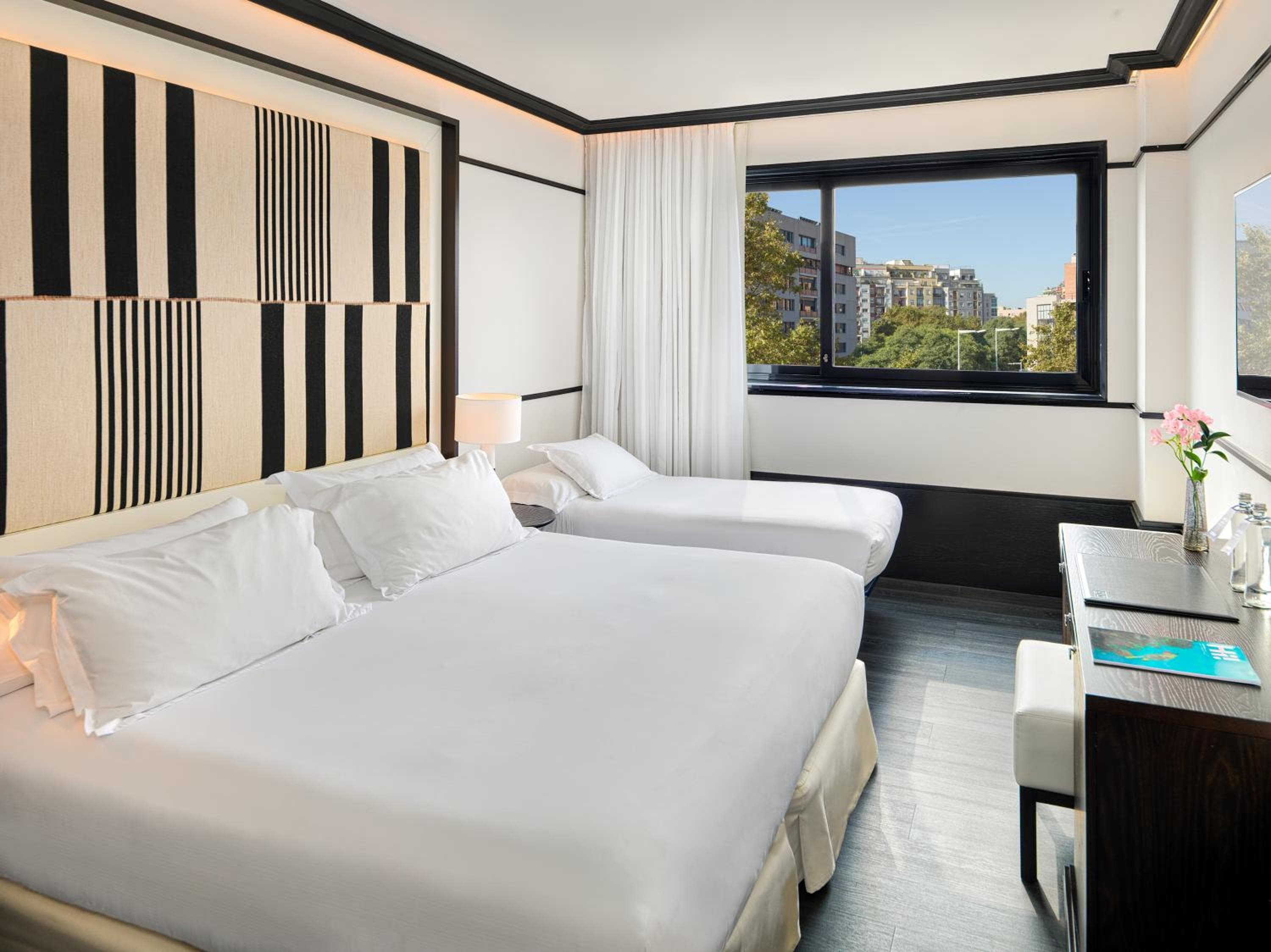 H10 Marina Barcellona — 4