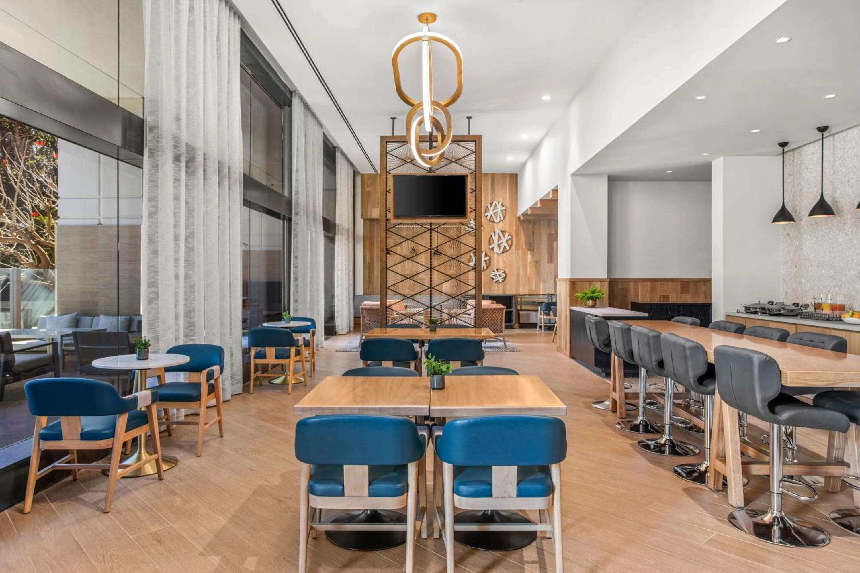 Marina del Rey Marriott — 28