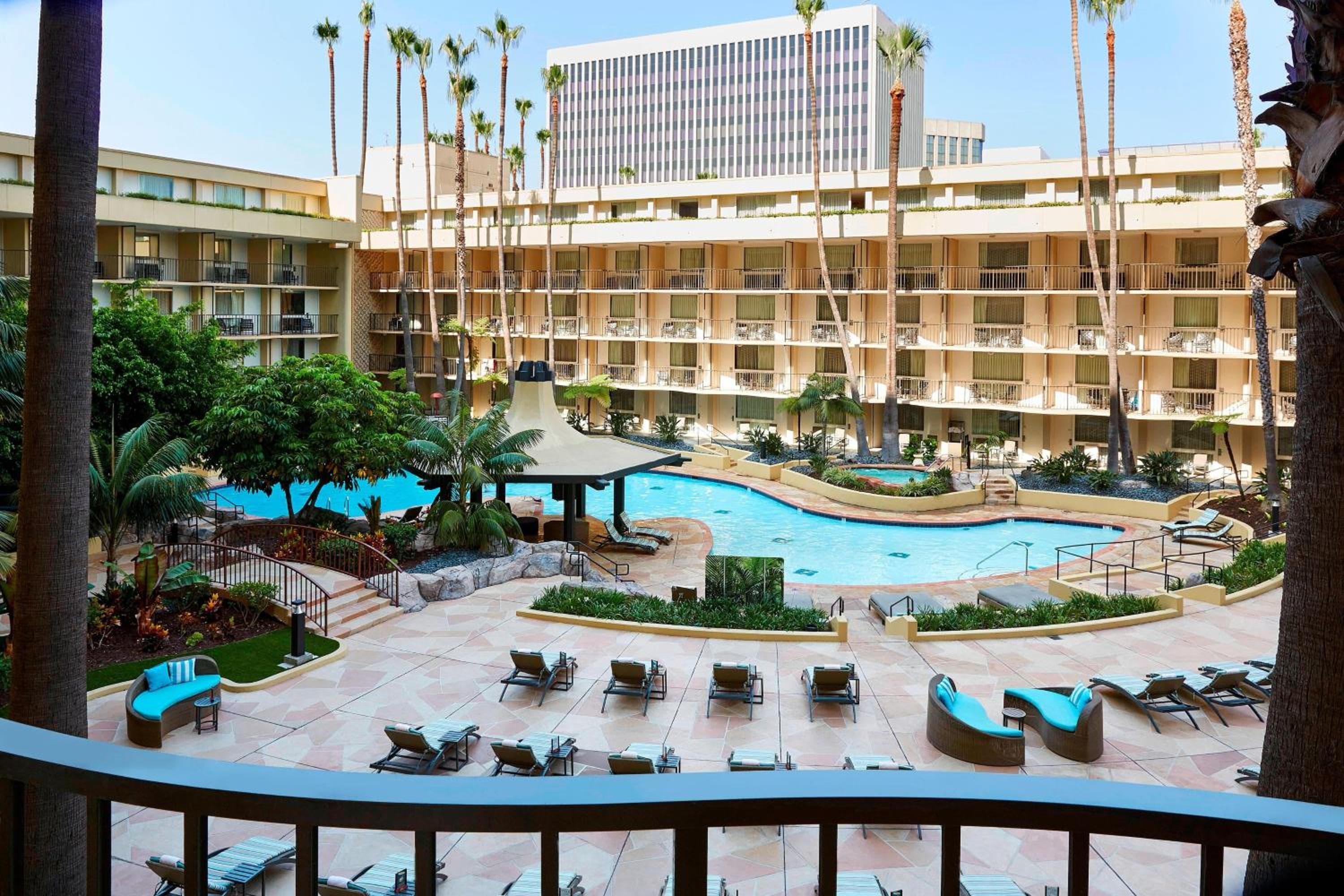 Los Angeles Airport Marriott — 17