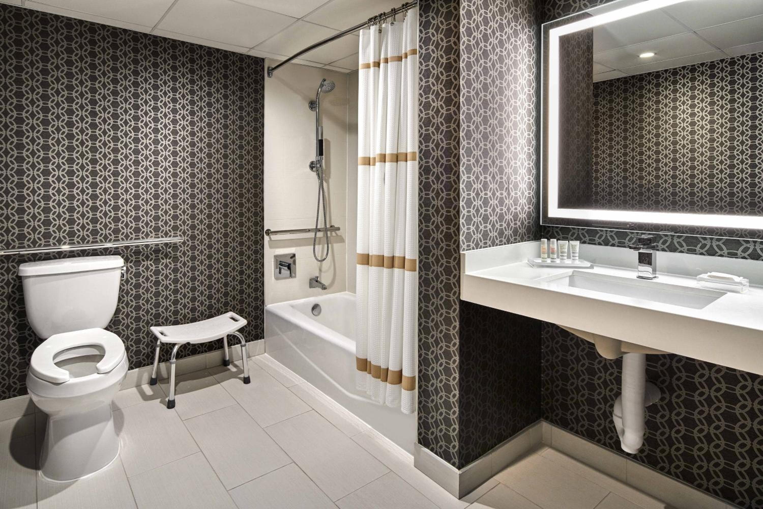 Los Angeles Airport Marriott — 21