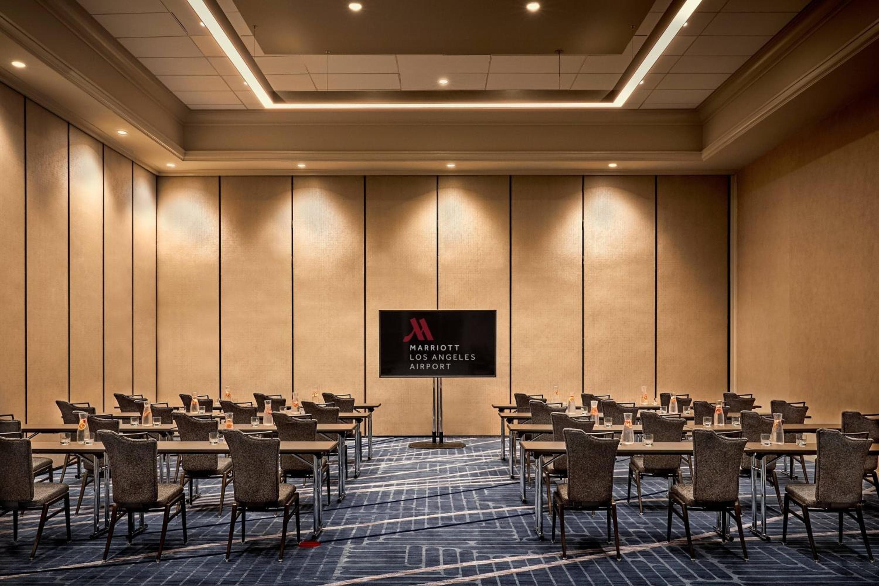 Los Angeles Airport Marriott — 21