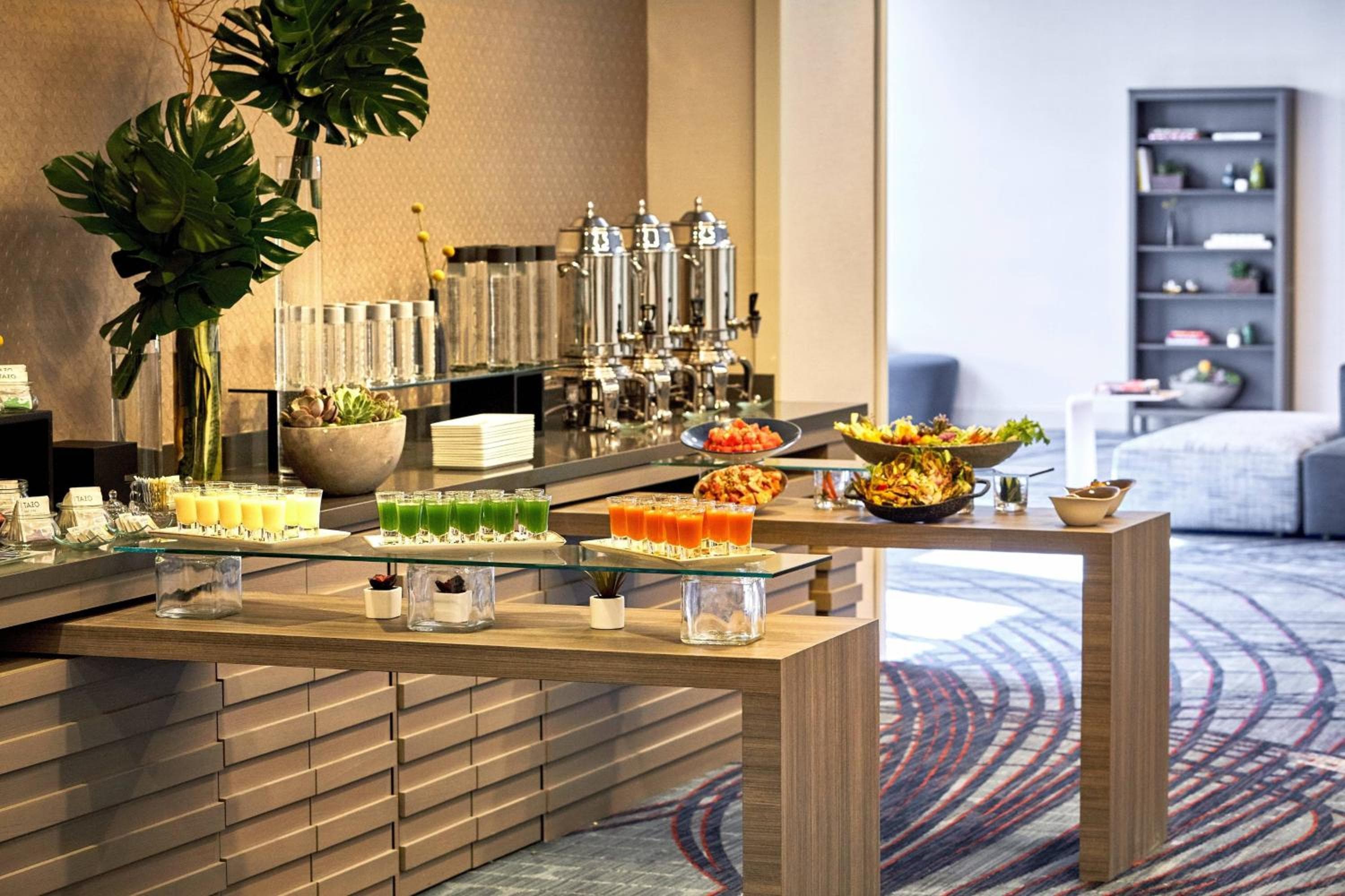 Los Angeles Airport Marriott — 15