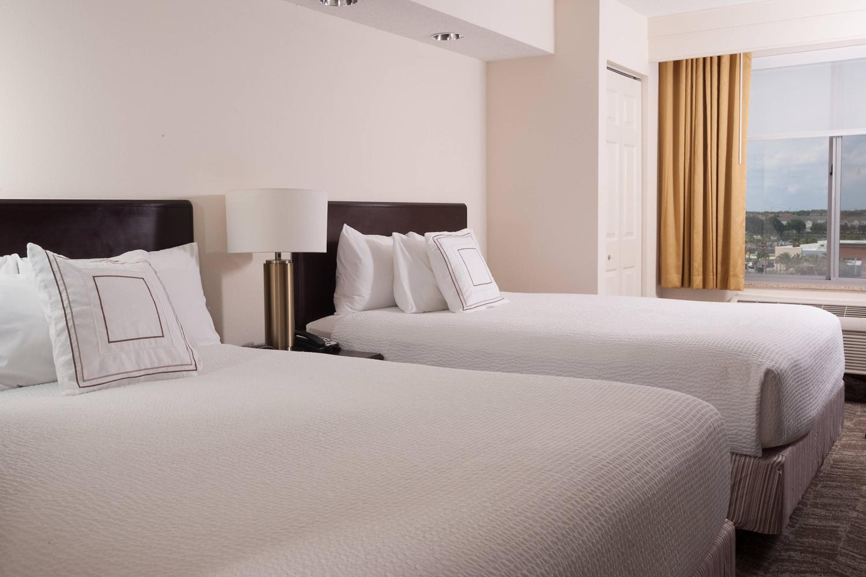 SpringHill Suites Orlando Airport — 6